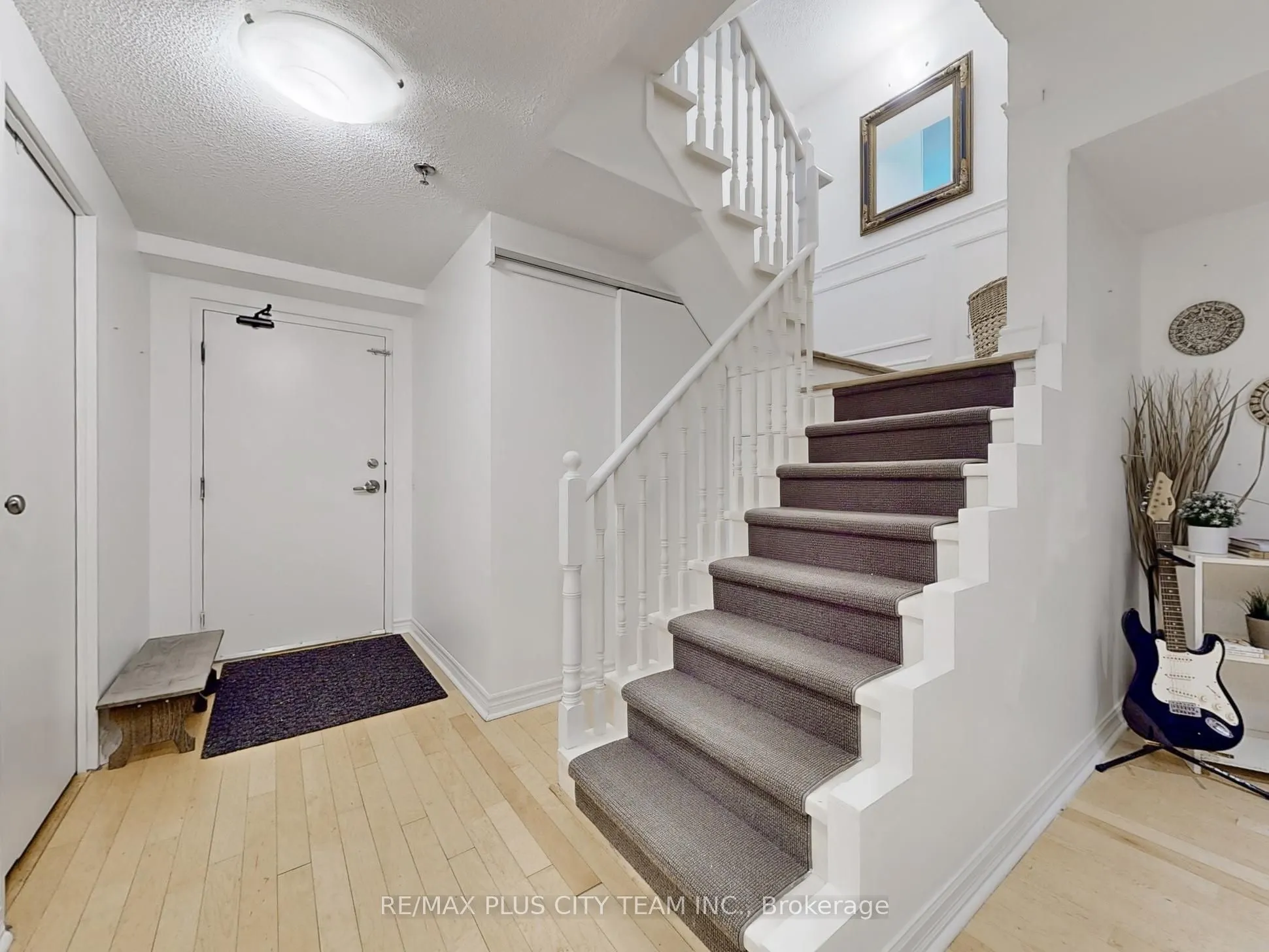 60 Homewood Avenue, #TH 112