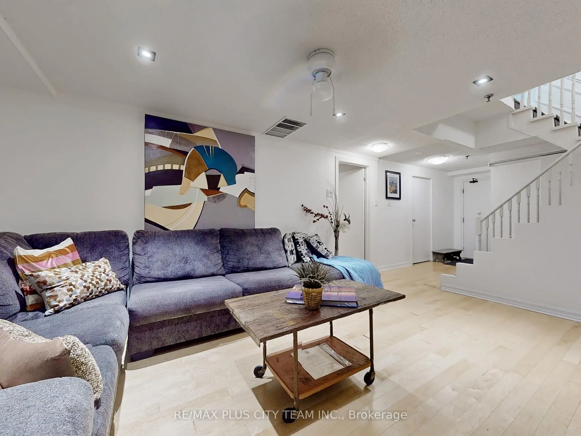 60 Homewood Avenue, #TH 112