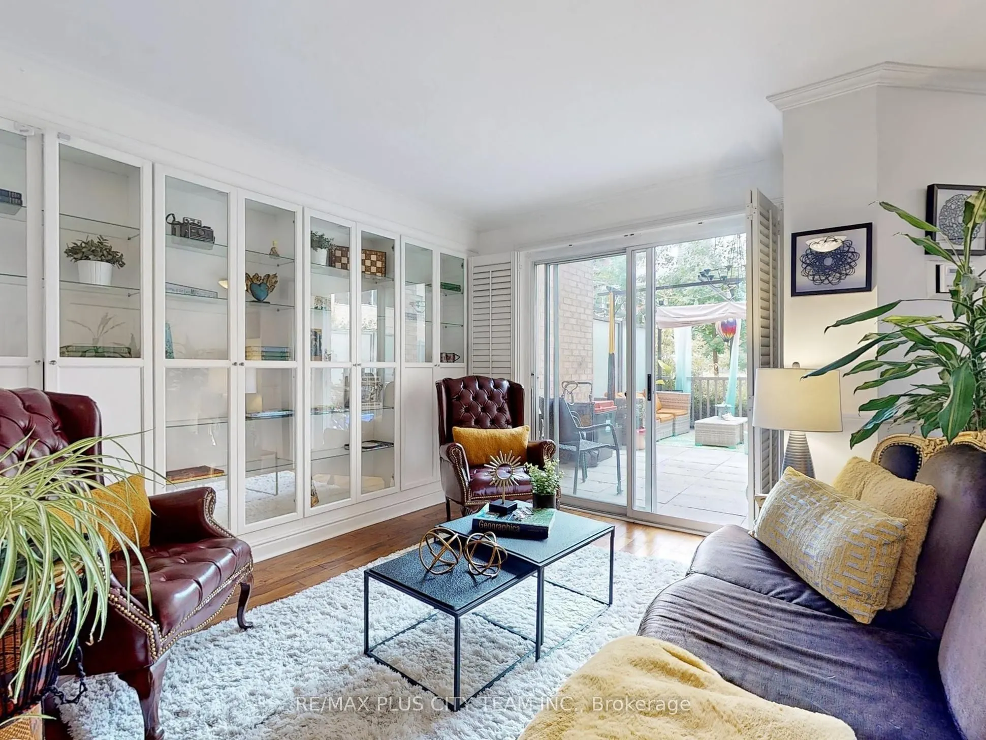 60 Homewood Avenue, #TH 112