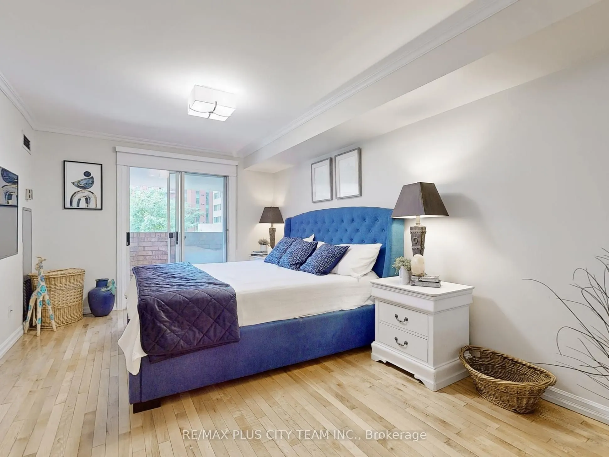 60 Homewood Avenue, #TH 112