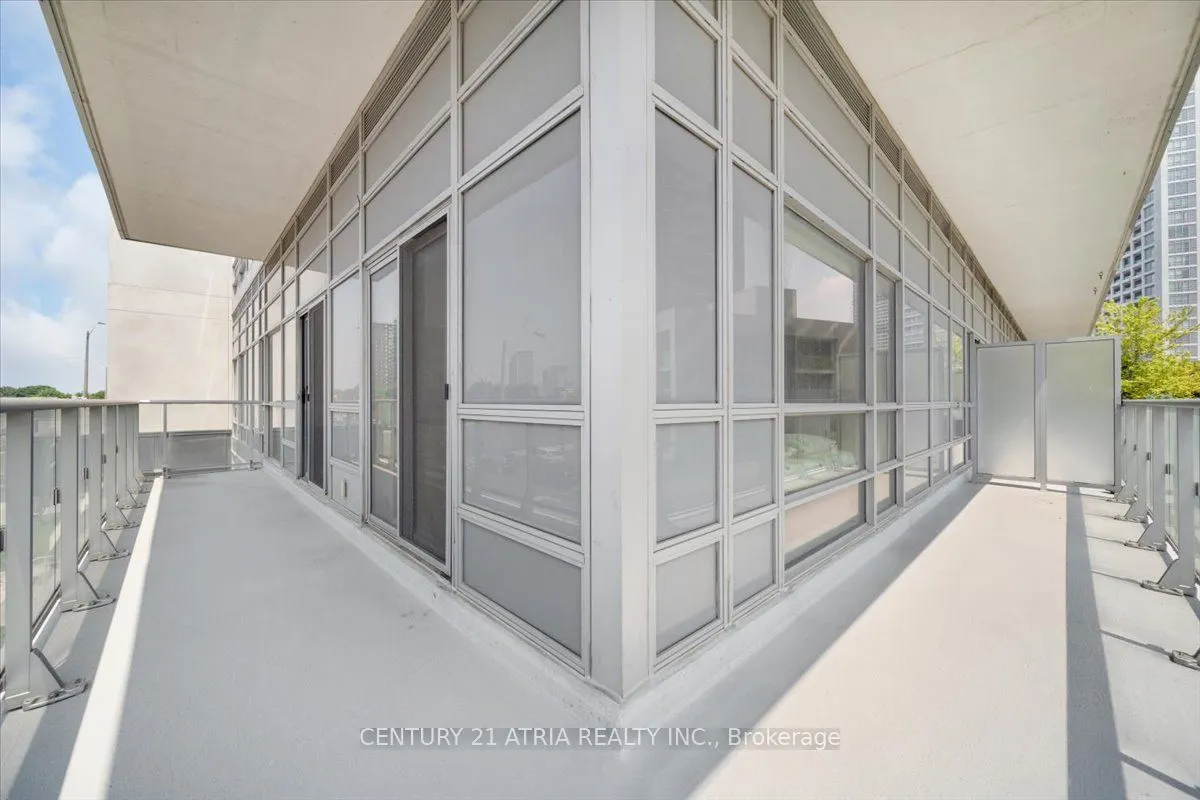 2015 Sheppard Avenue E, #204