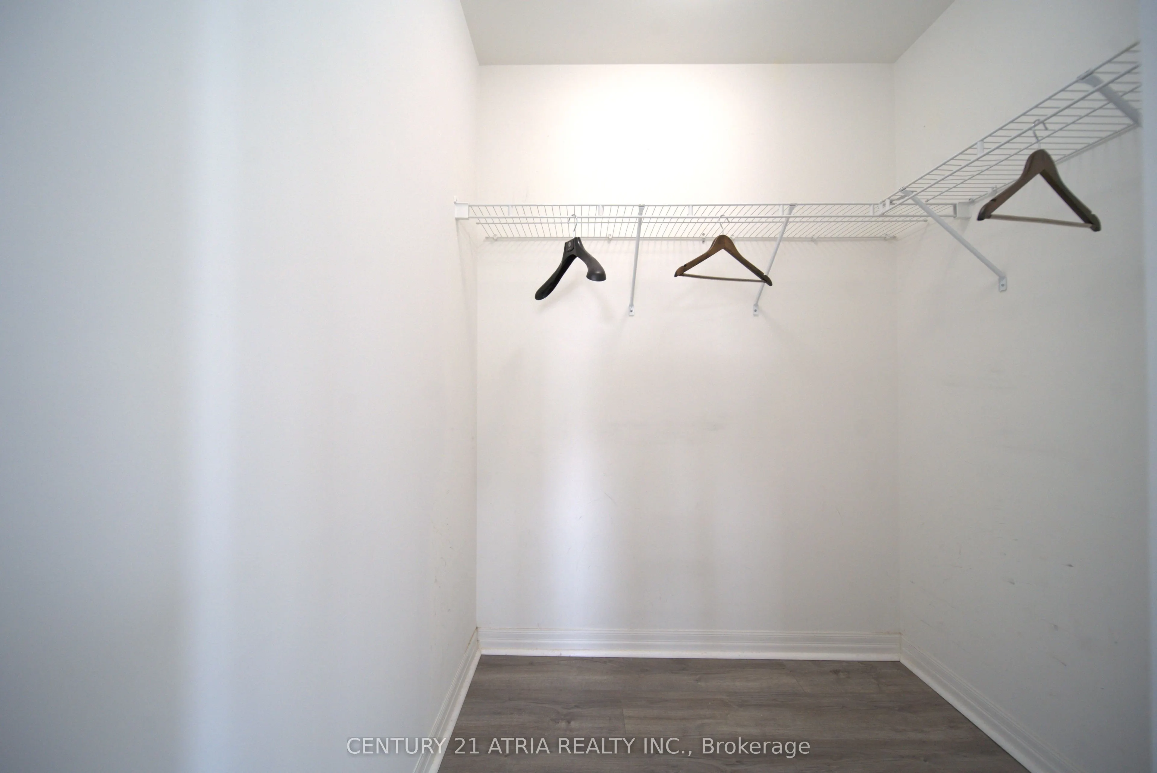 2015 Sheppard Avenue E, #204