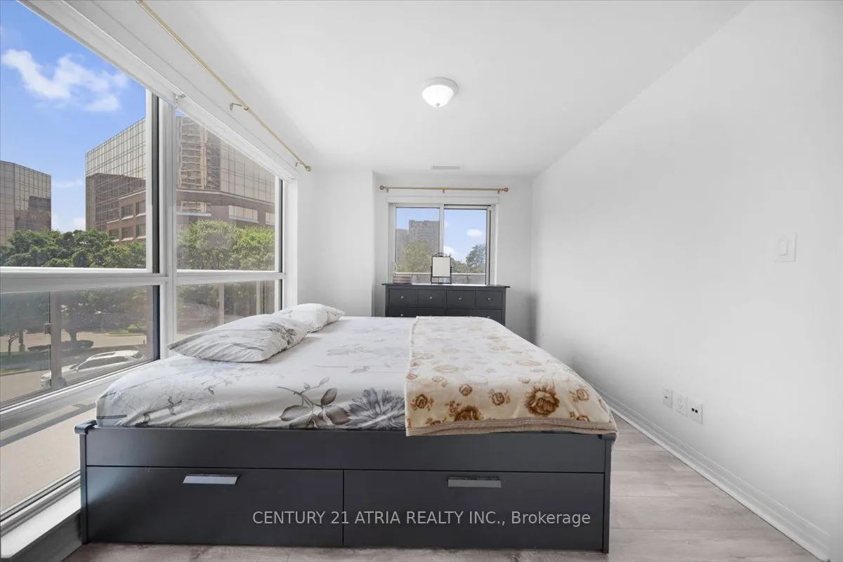 2015 Sheppard Avenue E, #204