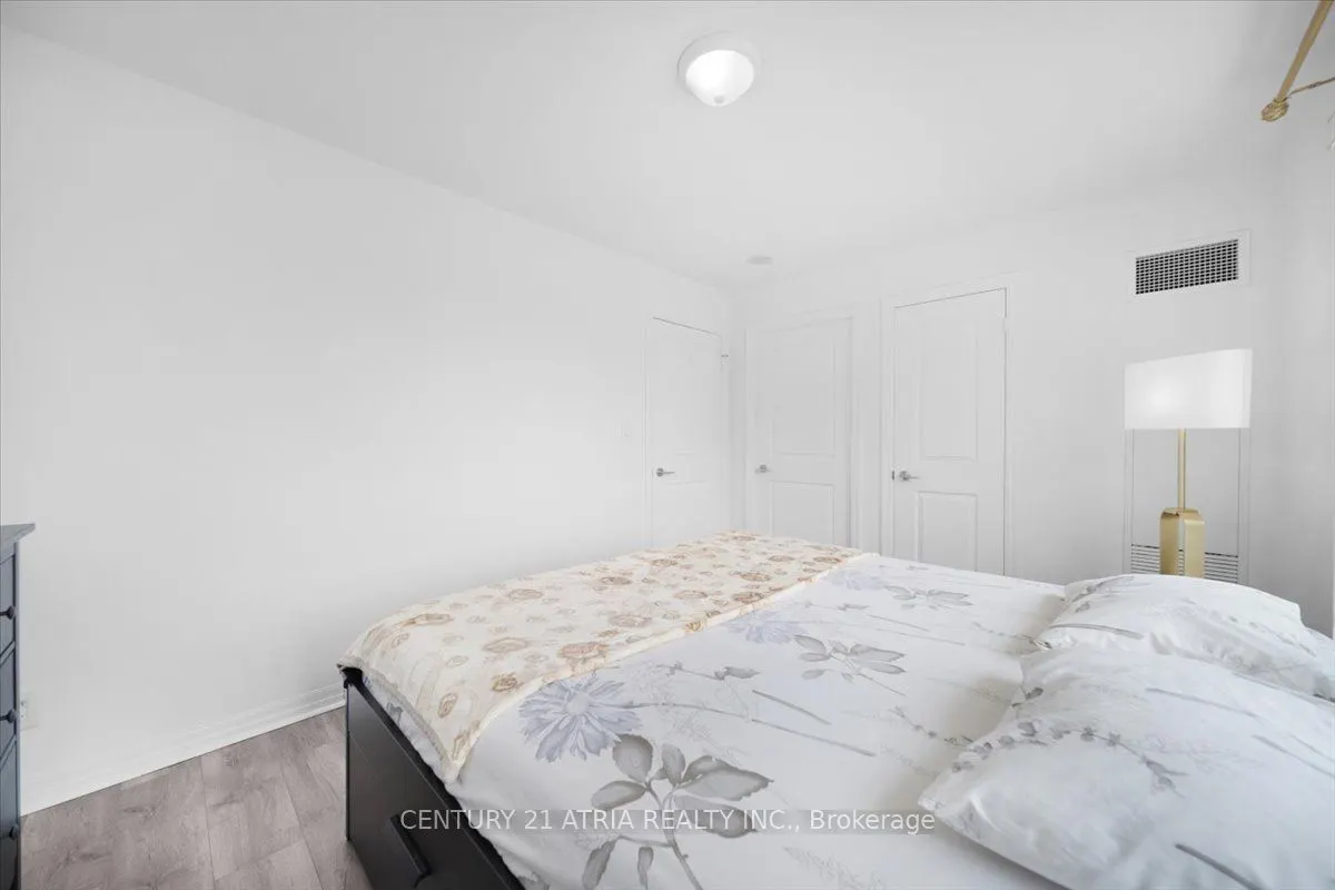 2015 Sheppard Avenue E, #204