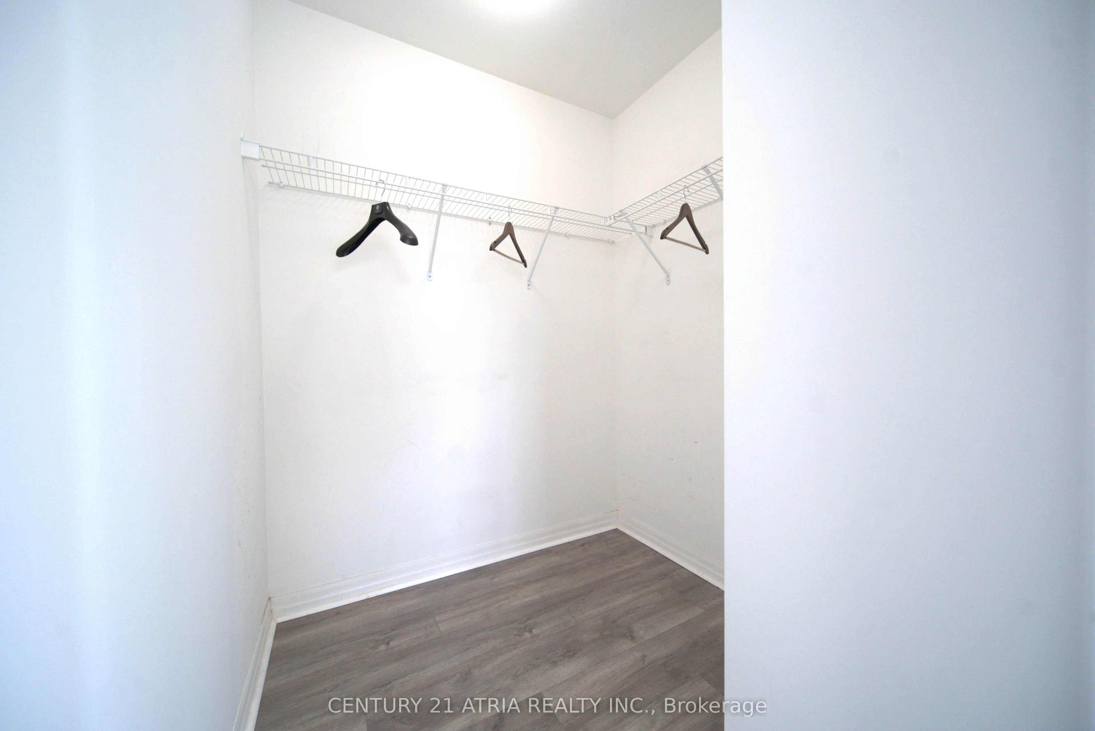 2015 Sheppard Avenue E, #204