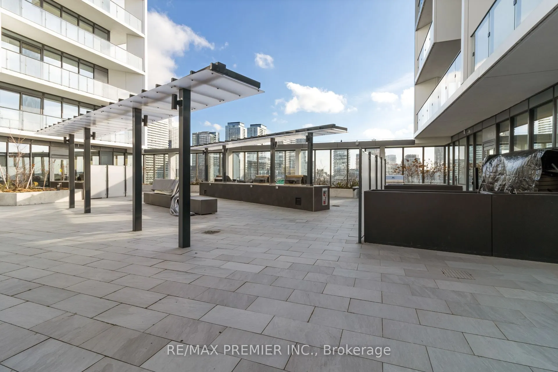 9 Tecumseth Street, #308