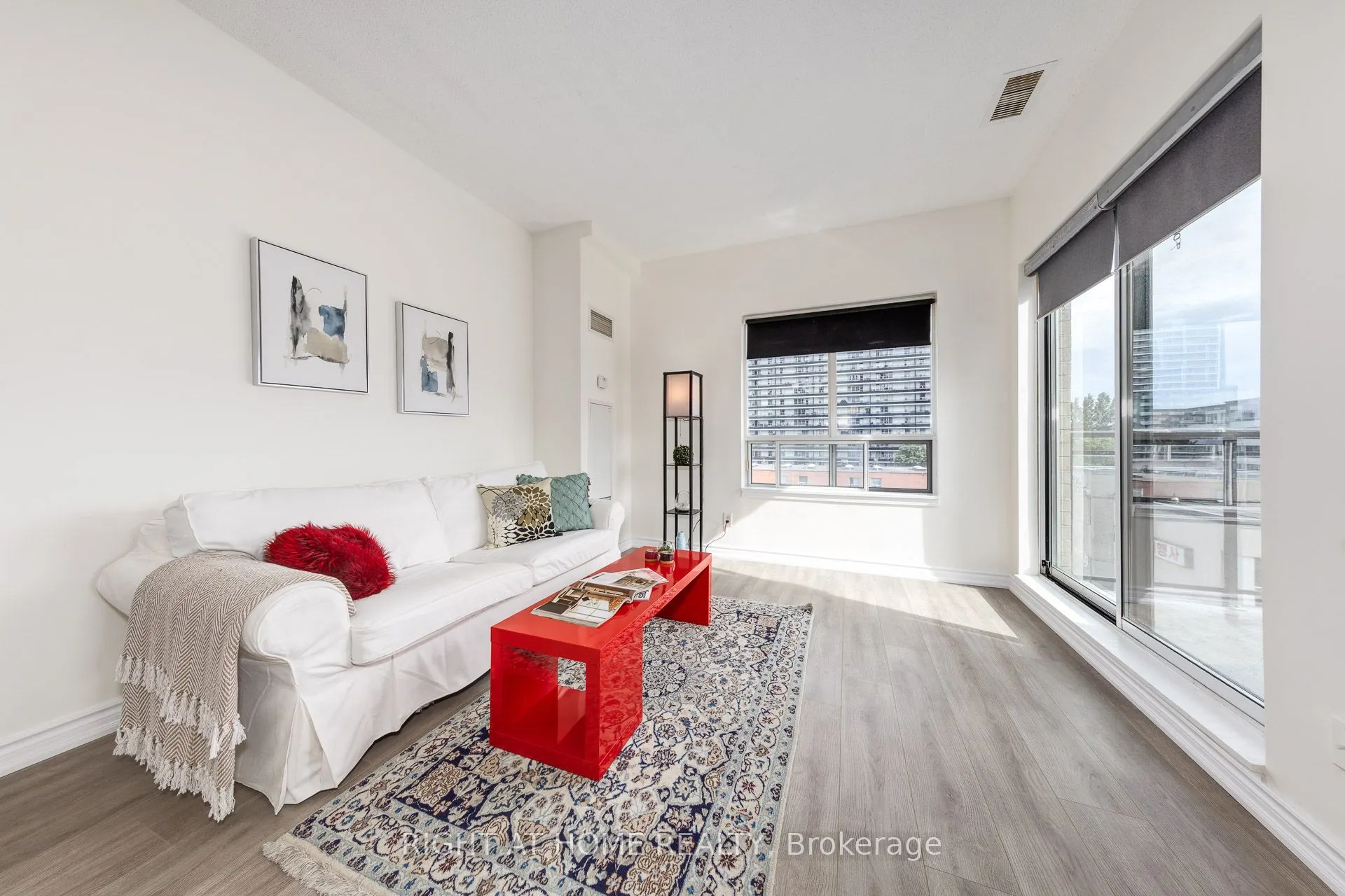 5940 Yonge Street, #Ph3
