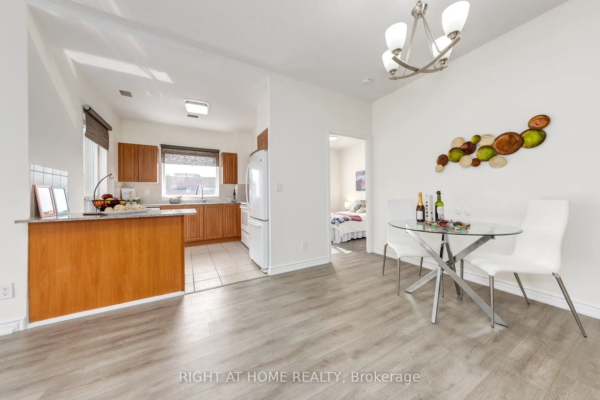 5940 Yonge Street, #Ph3