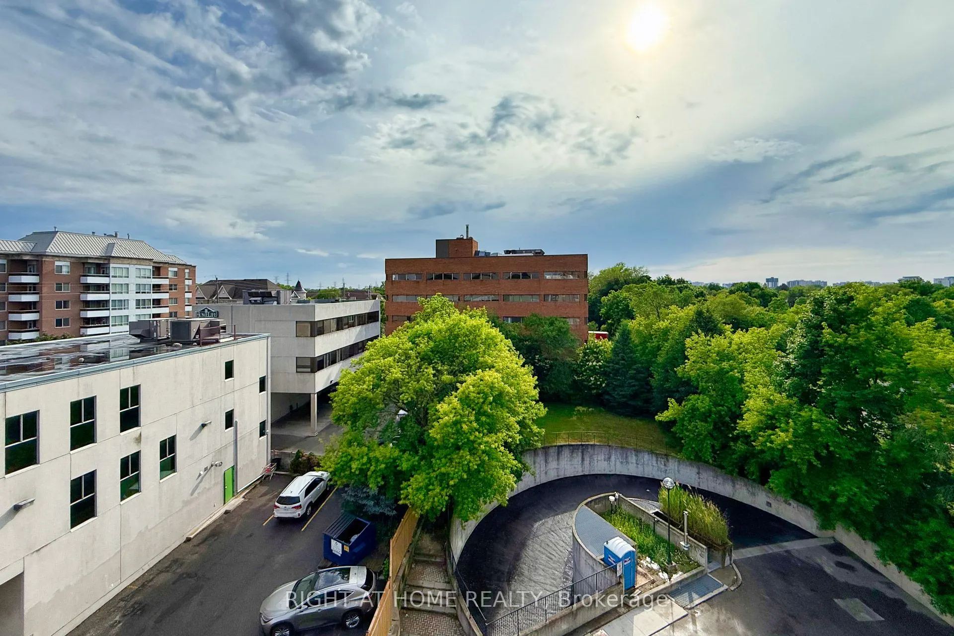 5940 Yonge Street, #Ph3