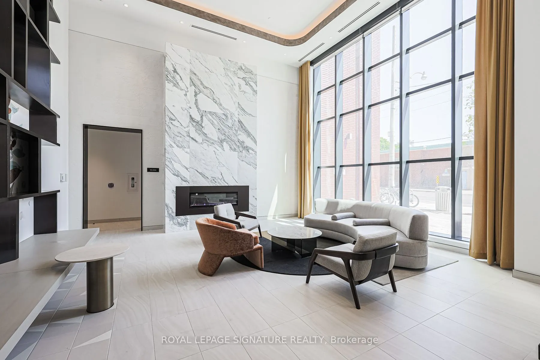130 River Street, #2001