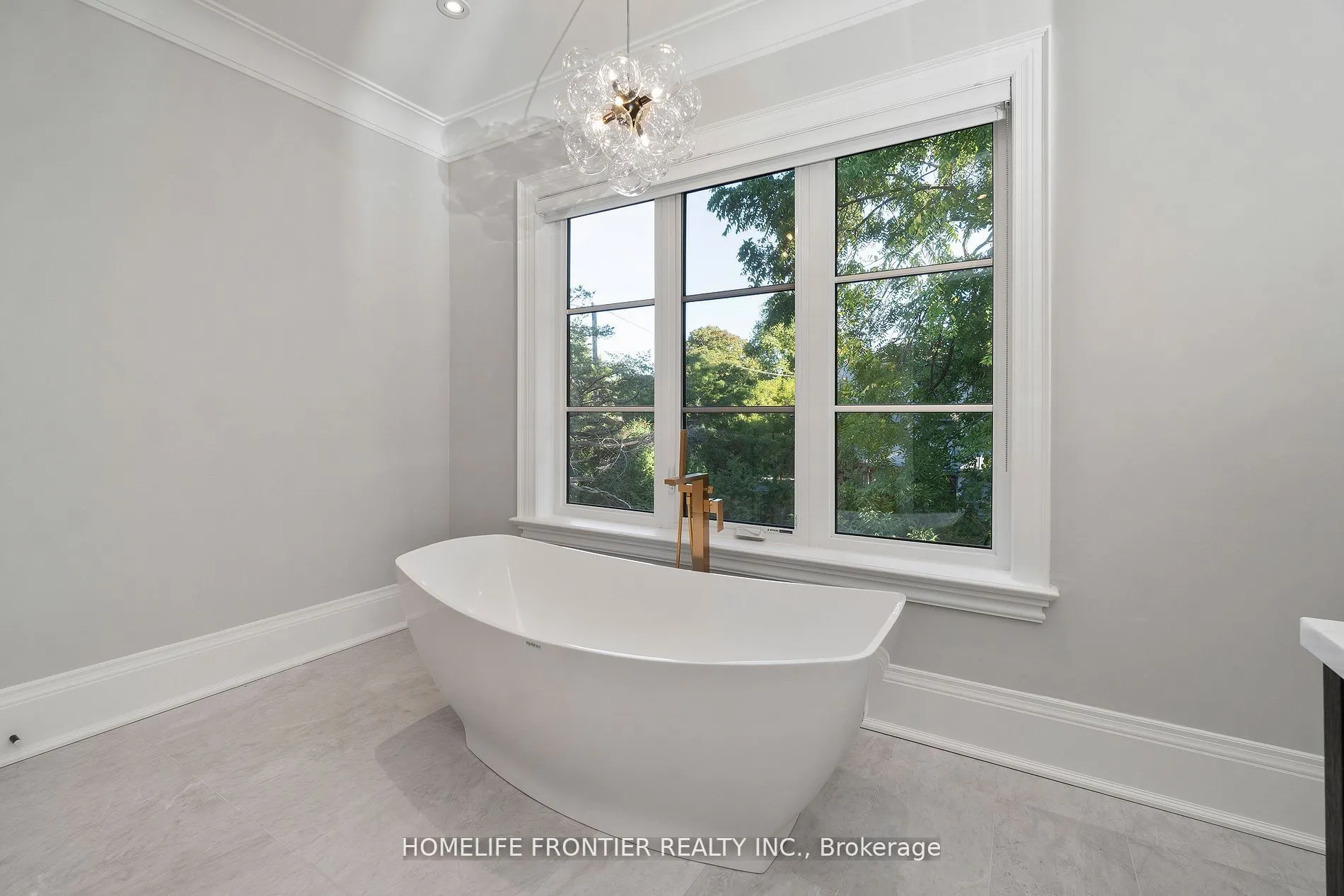 8 Vesta Drive