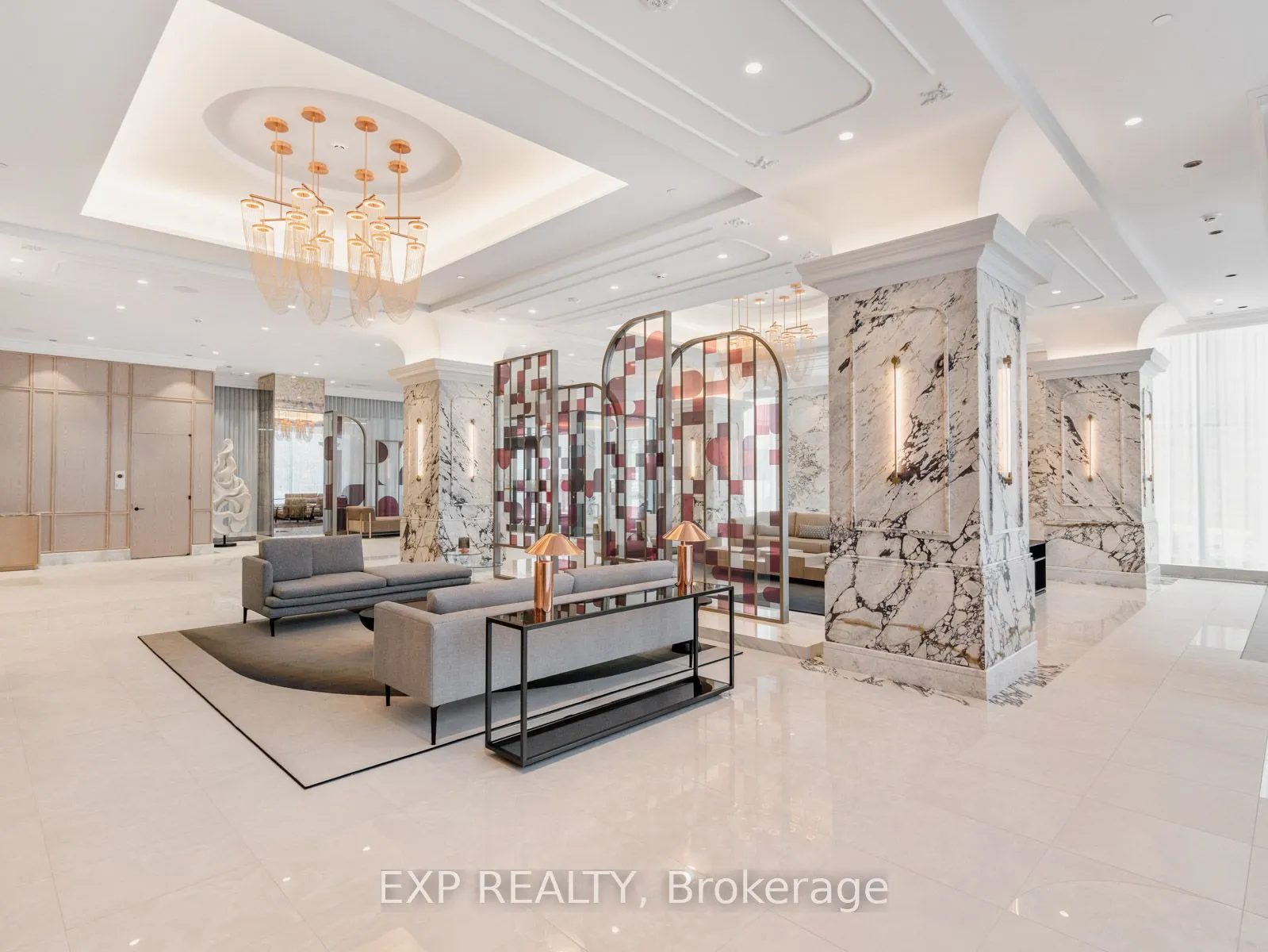 10 Inn On The Park Drive, #2404