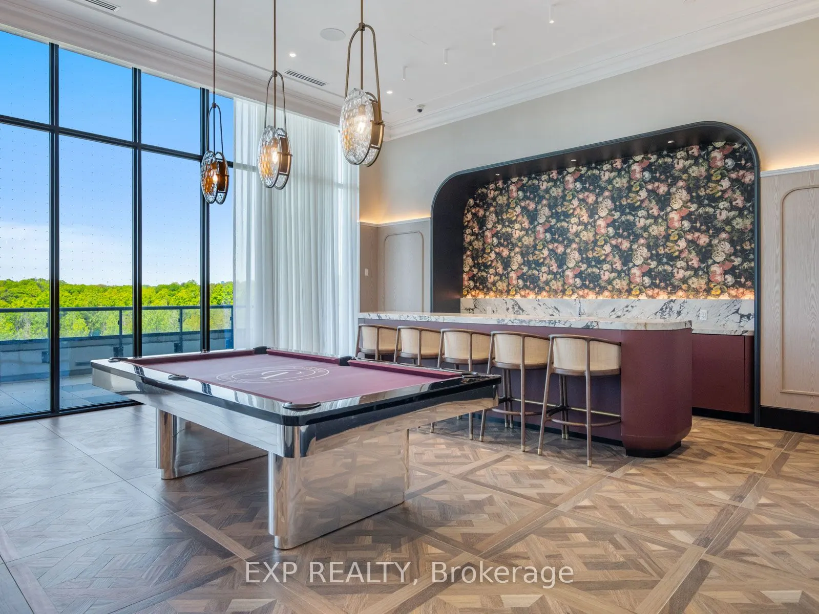 10 Inn On The Park Drive, #2404