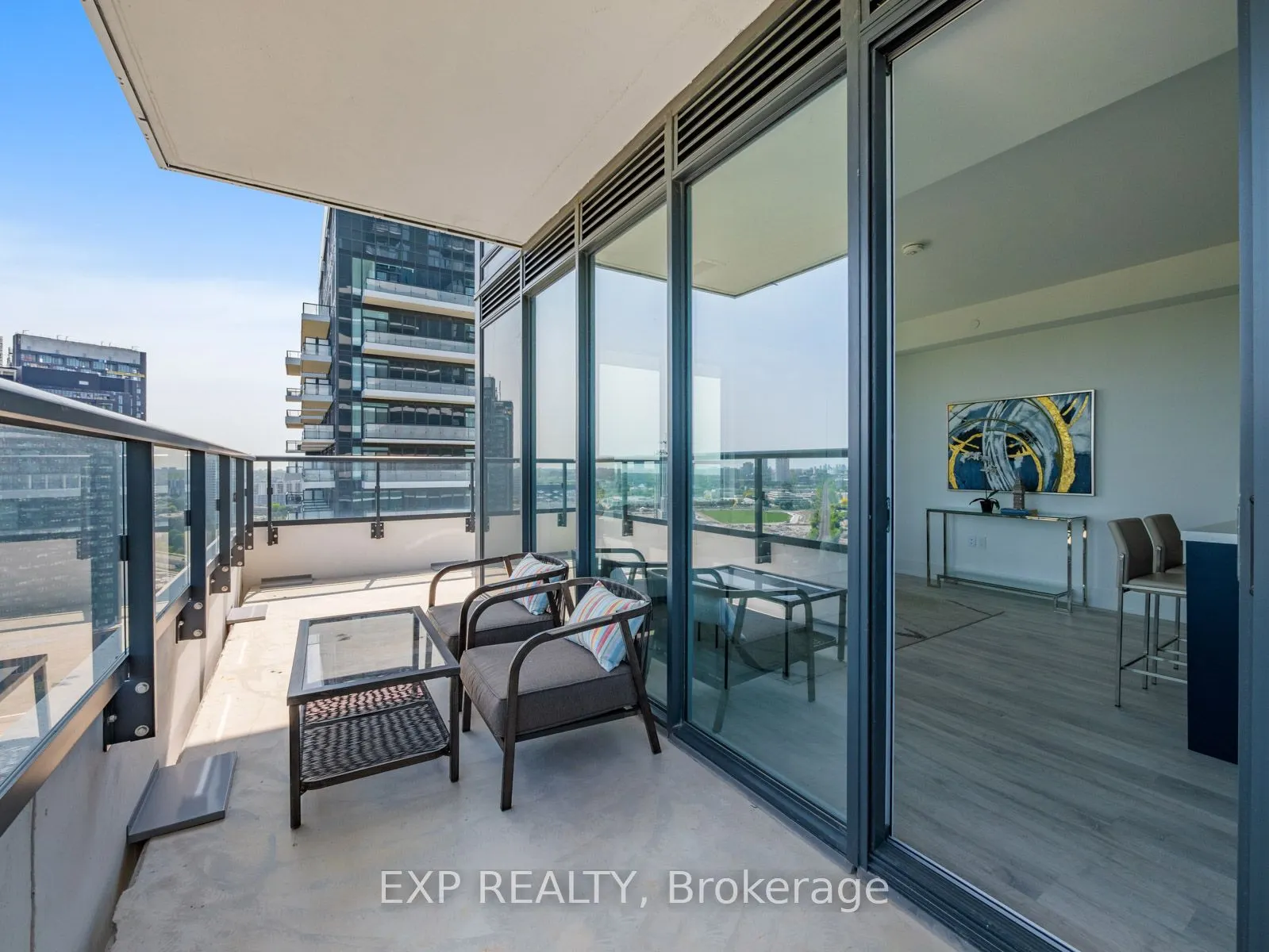 10 Inn On The Park Drive, #2404