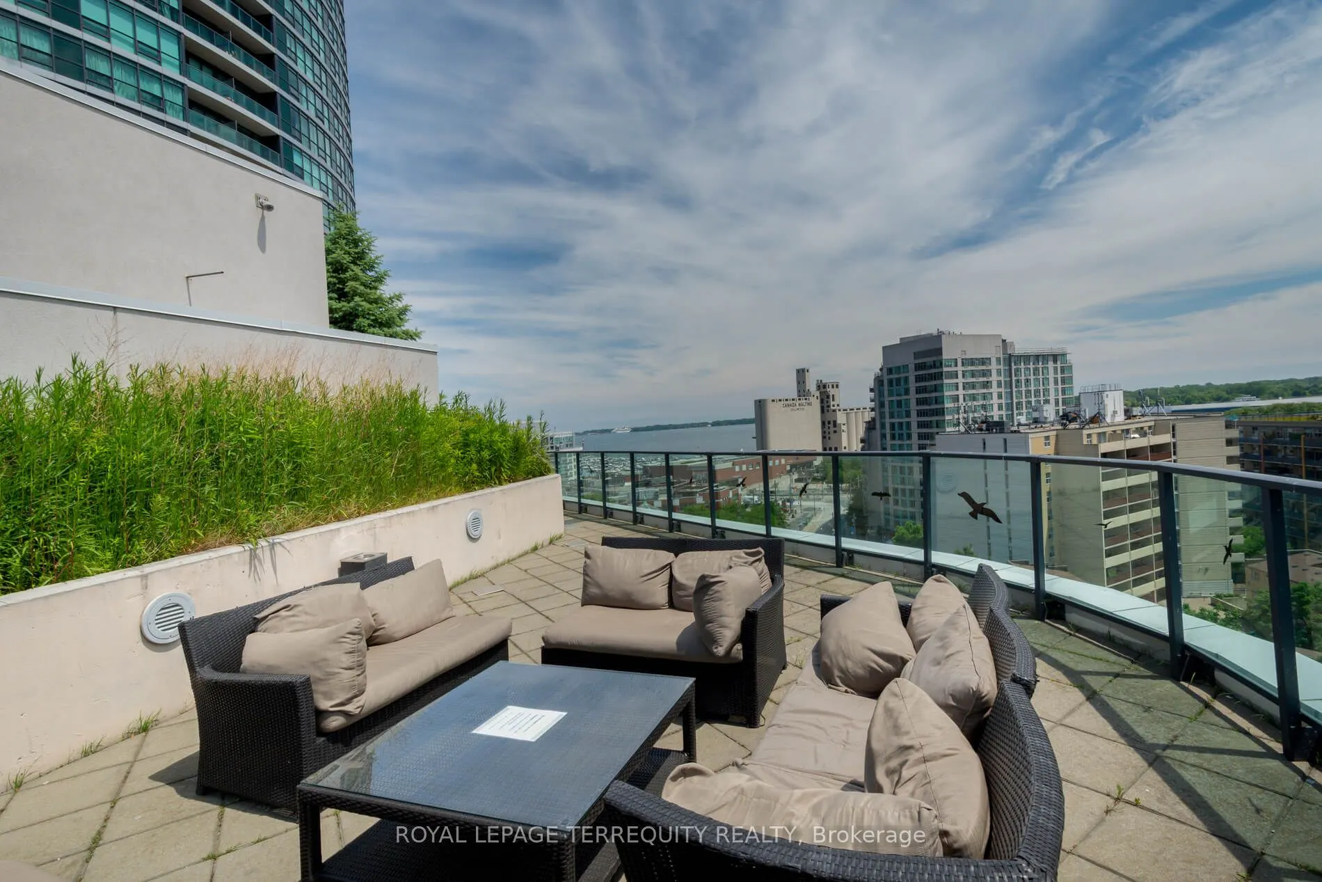 600 Fleet Street, #2211