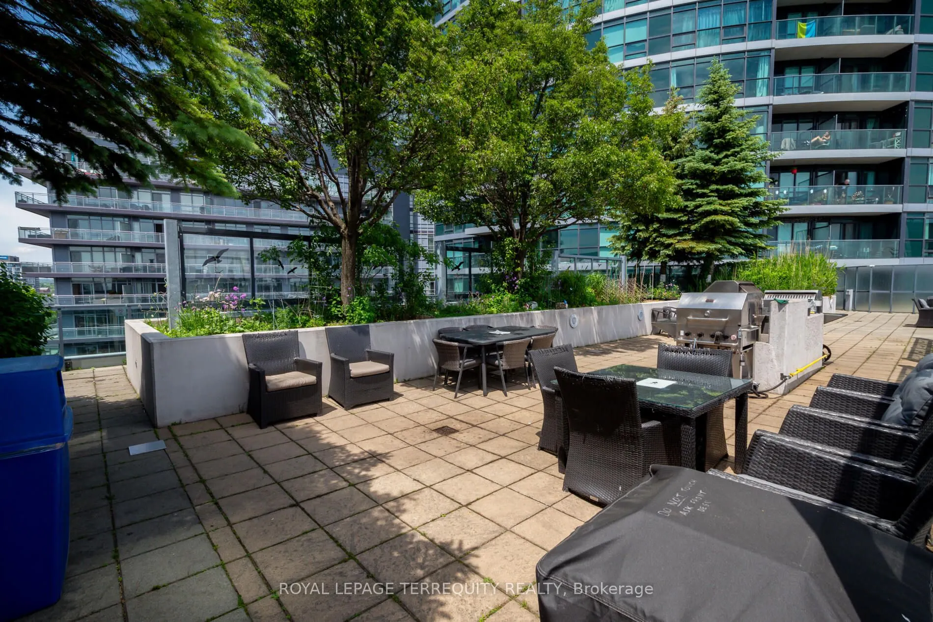 600 Fleet Street, #2211