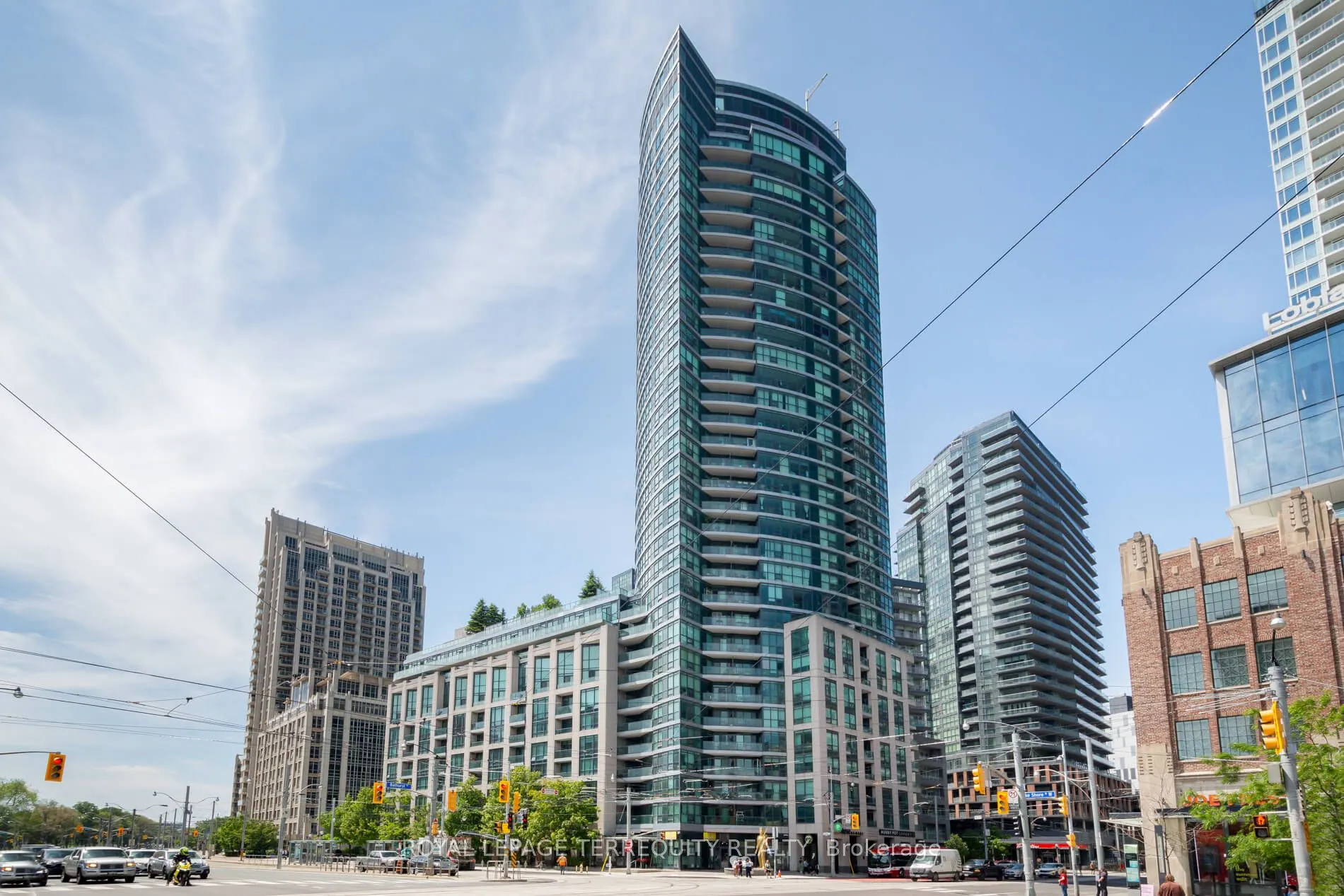 600 Fleet Street, #2211