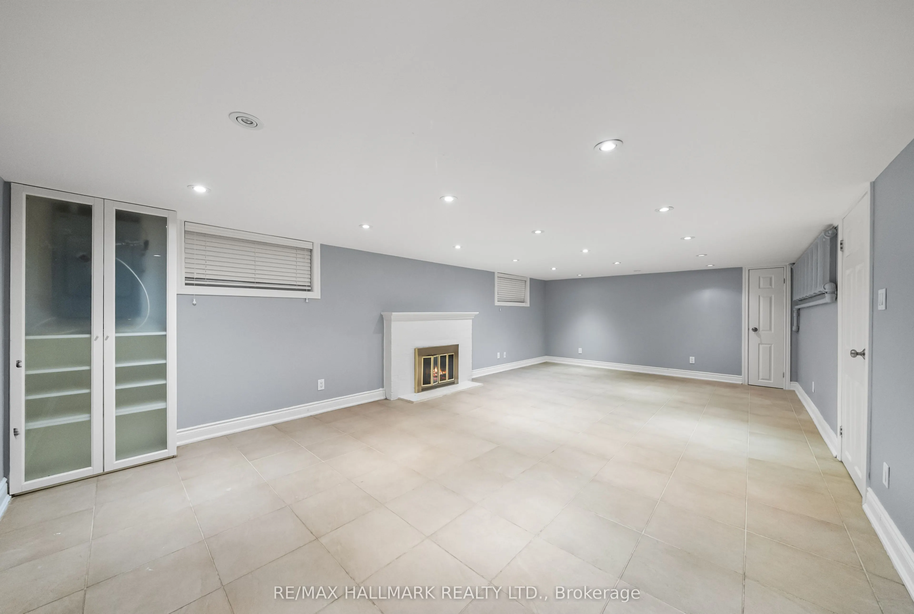 16 Elderwood Drive