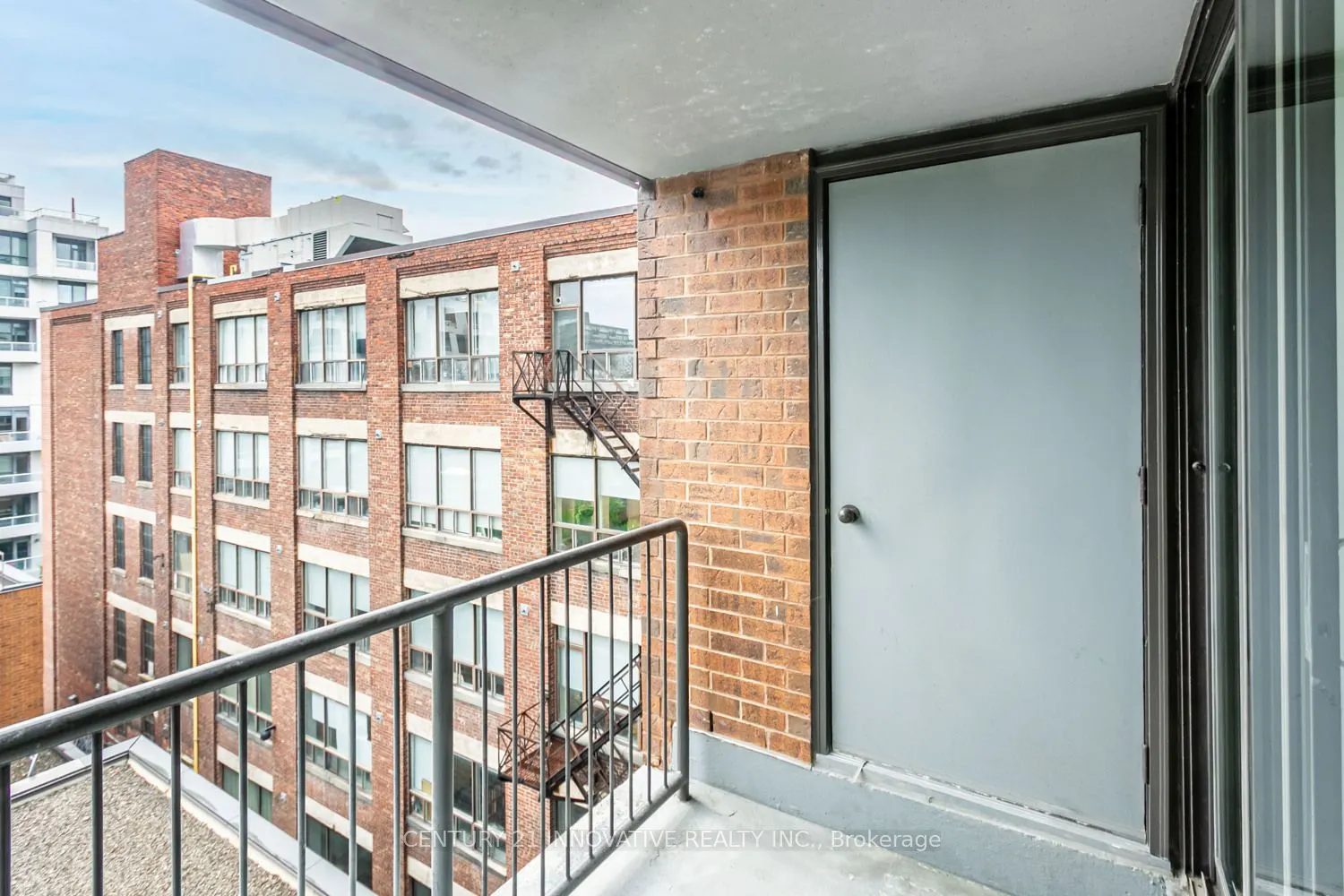 188 Spadina Avenue, #604
