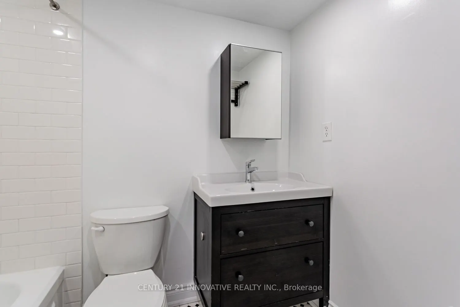 188 Spadina Avenue, #604