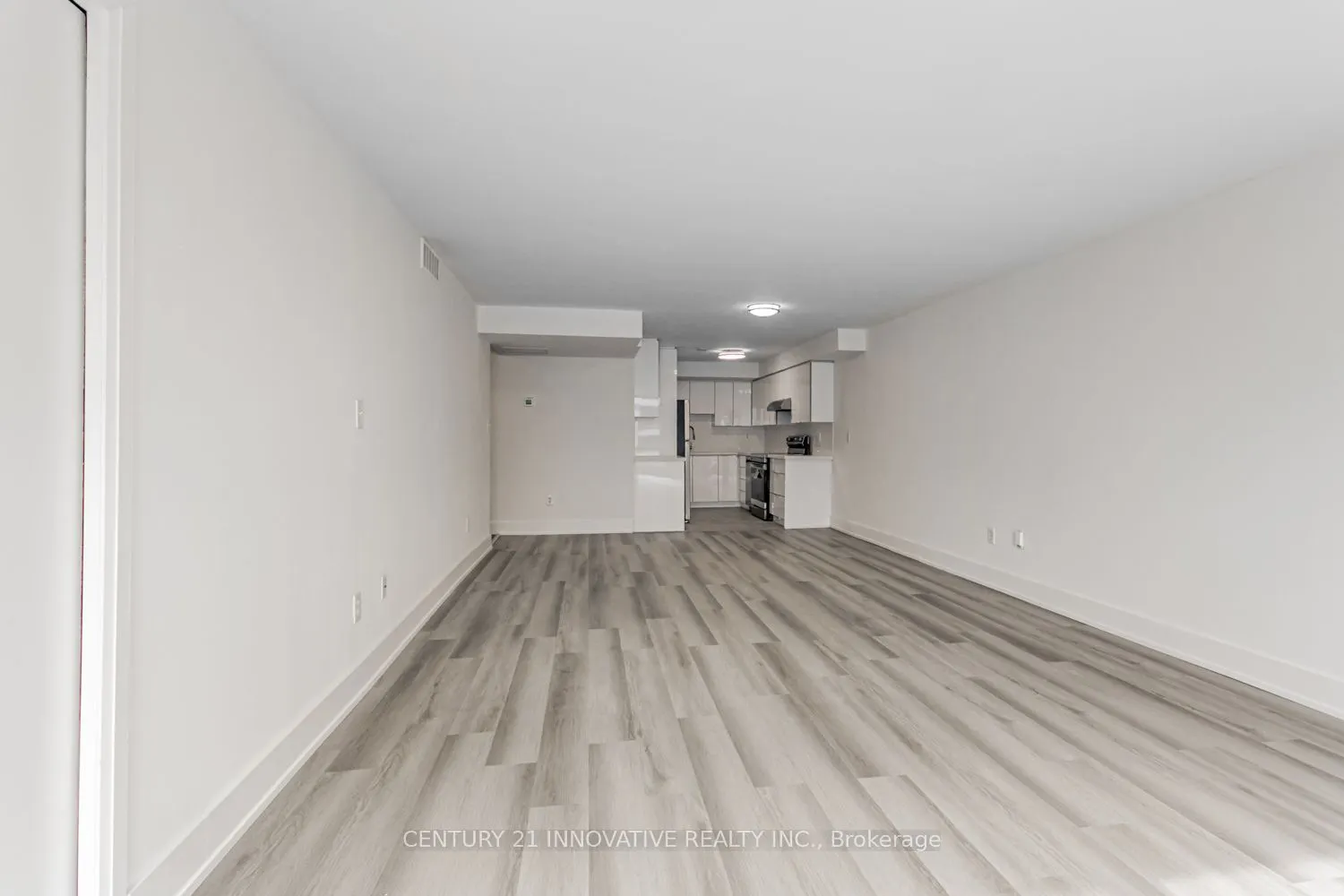 188 Spadina Avenue, #604
