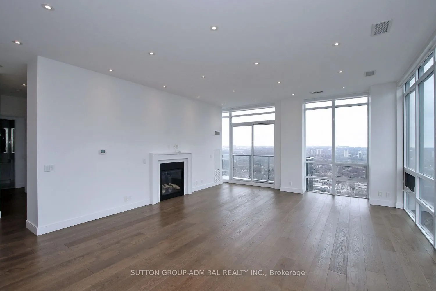 825 Church Street, #Ph403