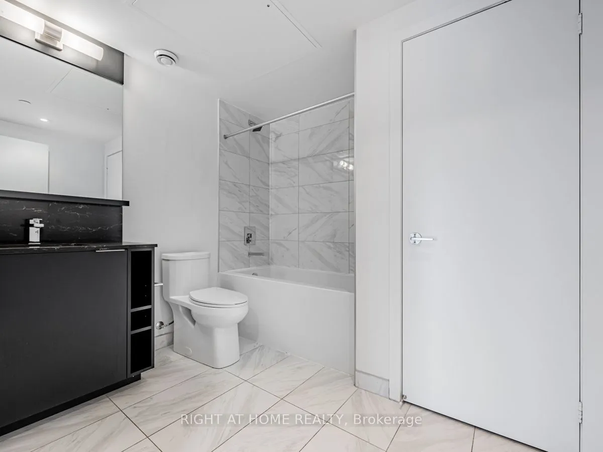 85 Wood Street, #1615