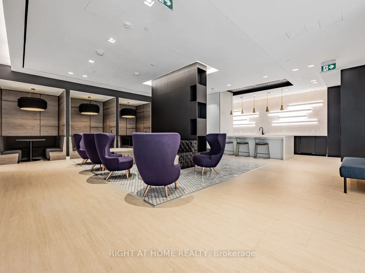 85 Wood Street, #1615