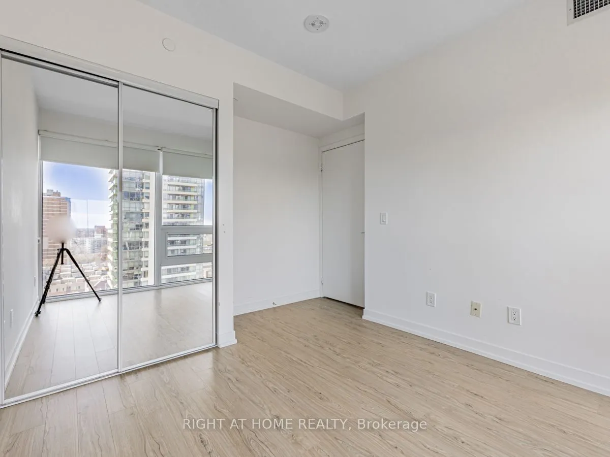 85 Wood Street, #1615
