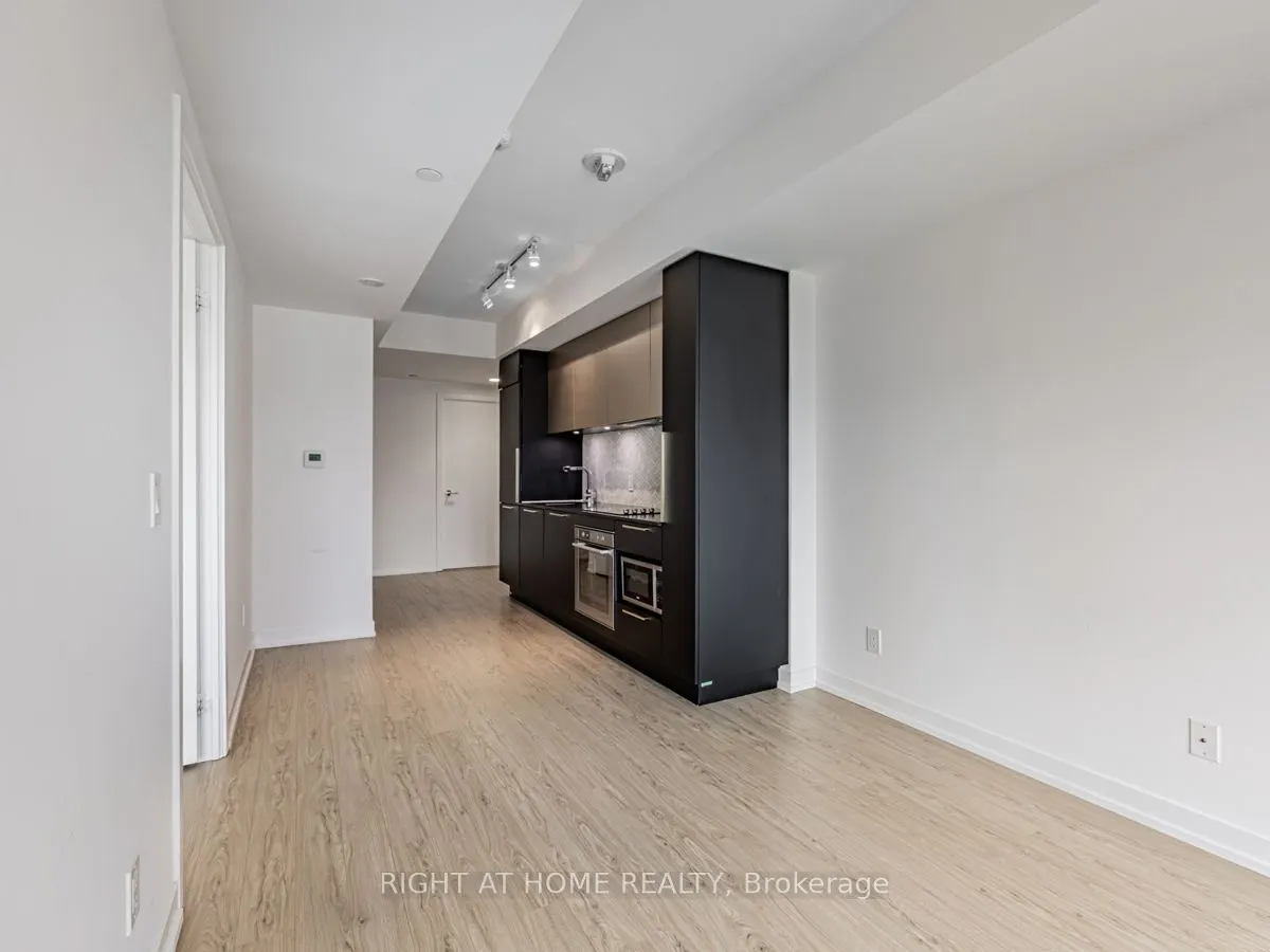 85 Wood Street, #1615