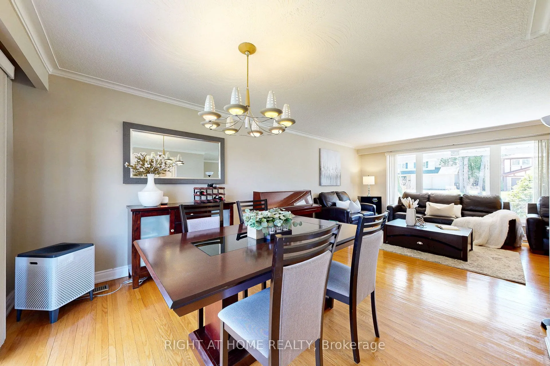 5 Robinter Drive