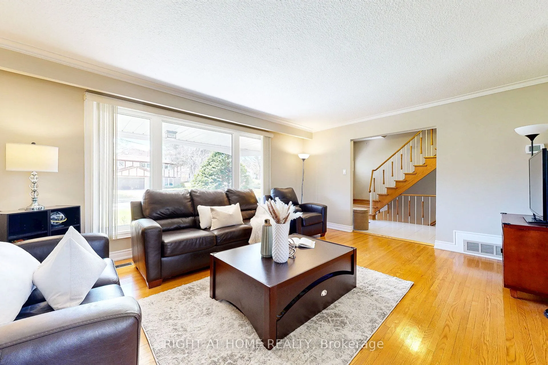 5 Robinter Drive