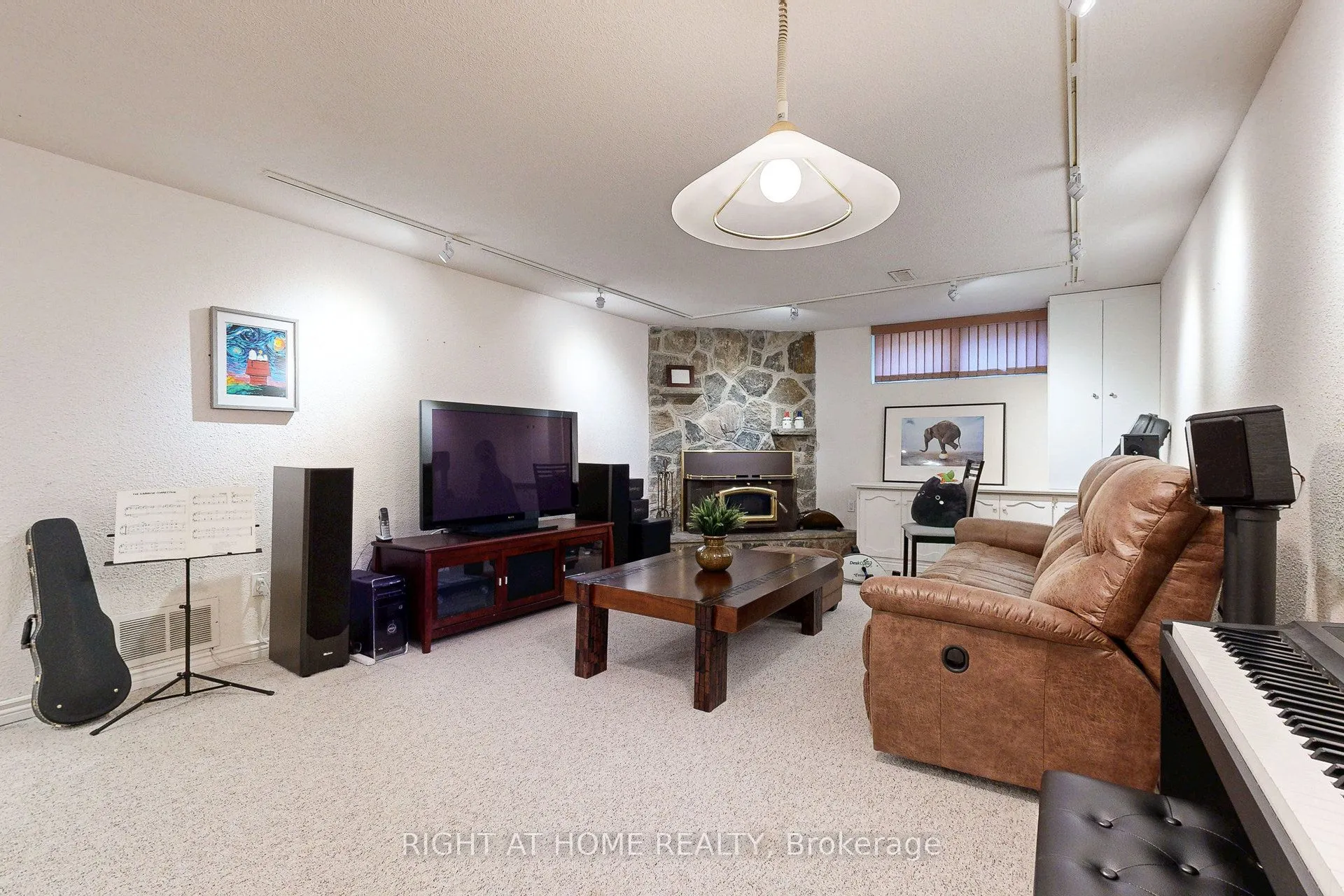 5 Robinter Drive
