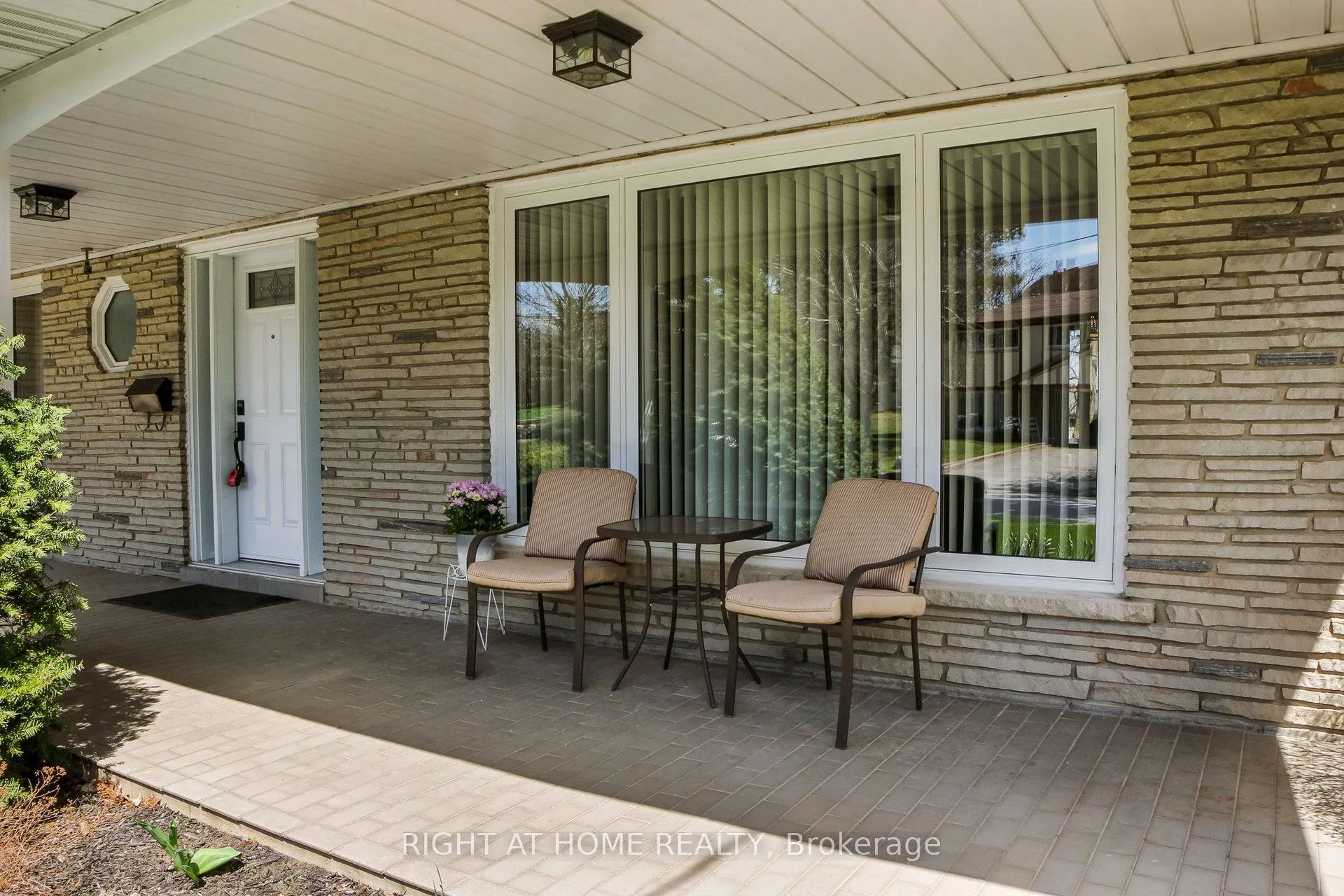 5 Robinter Drive