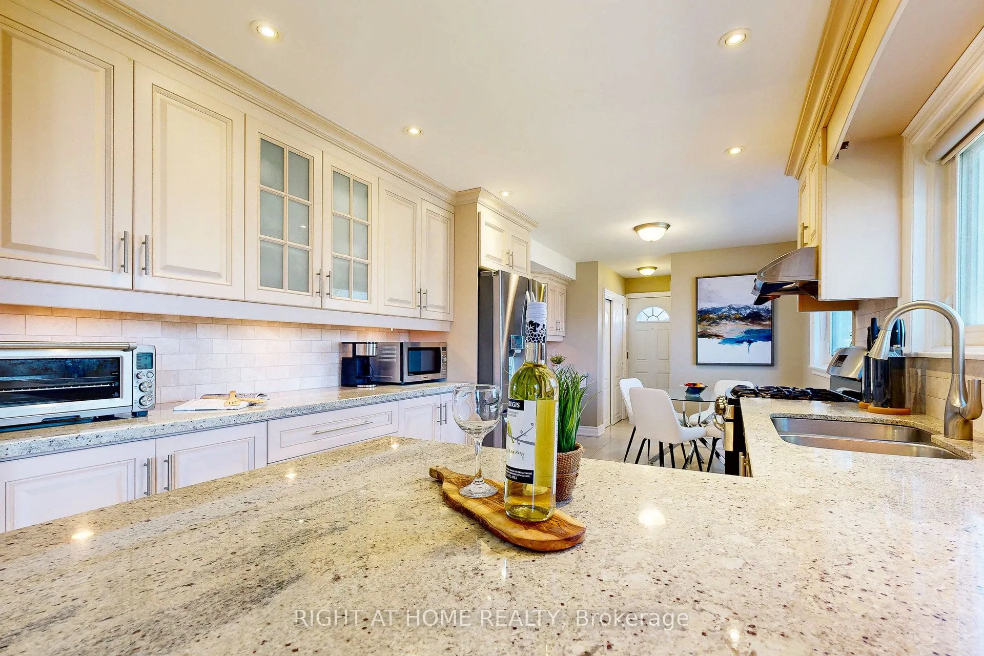 5 Robinter Drive