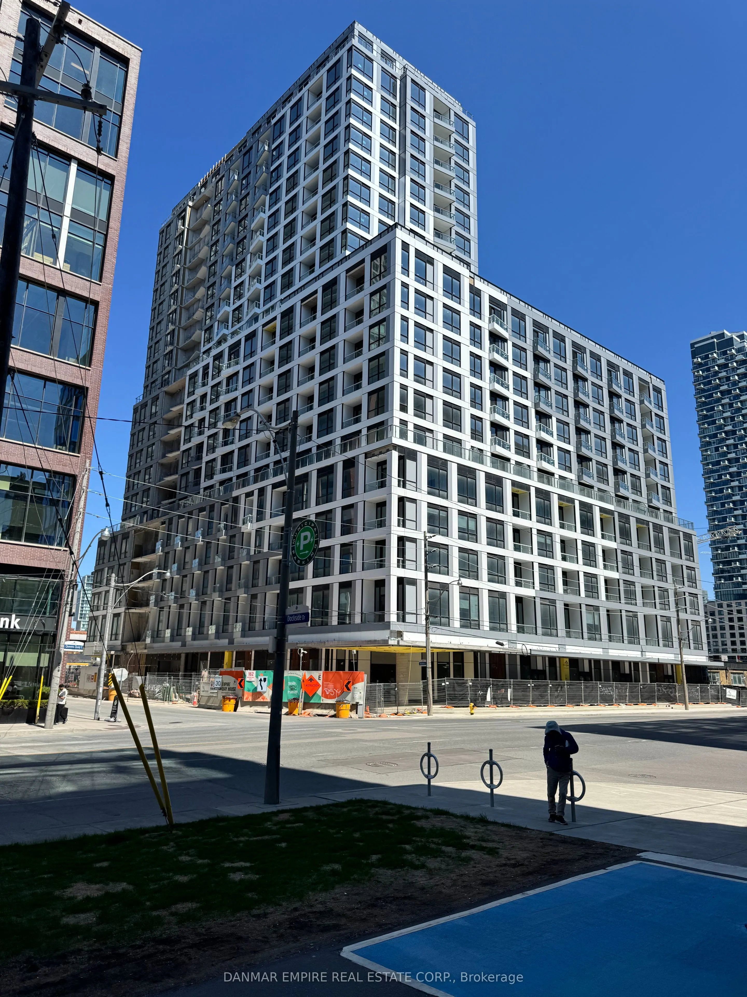 15 Richardson Street, #509