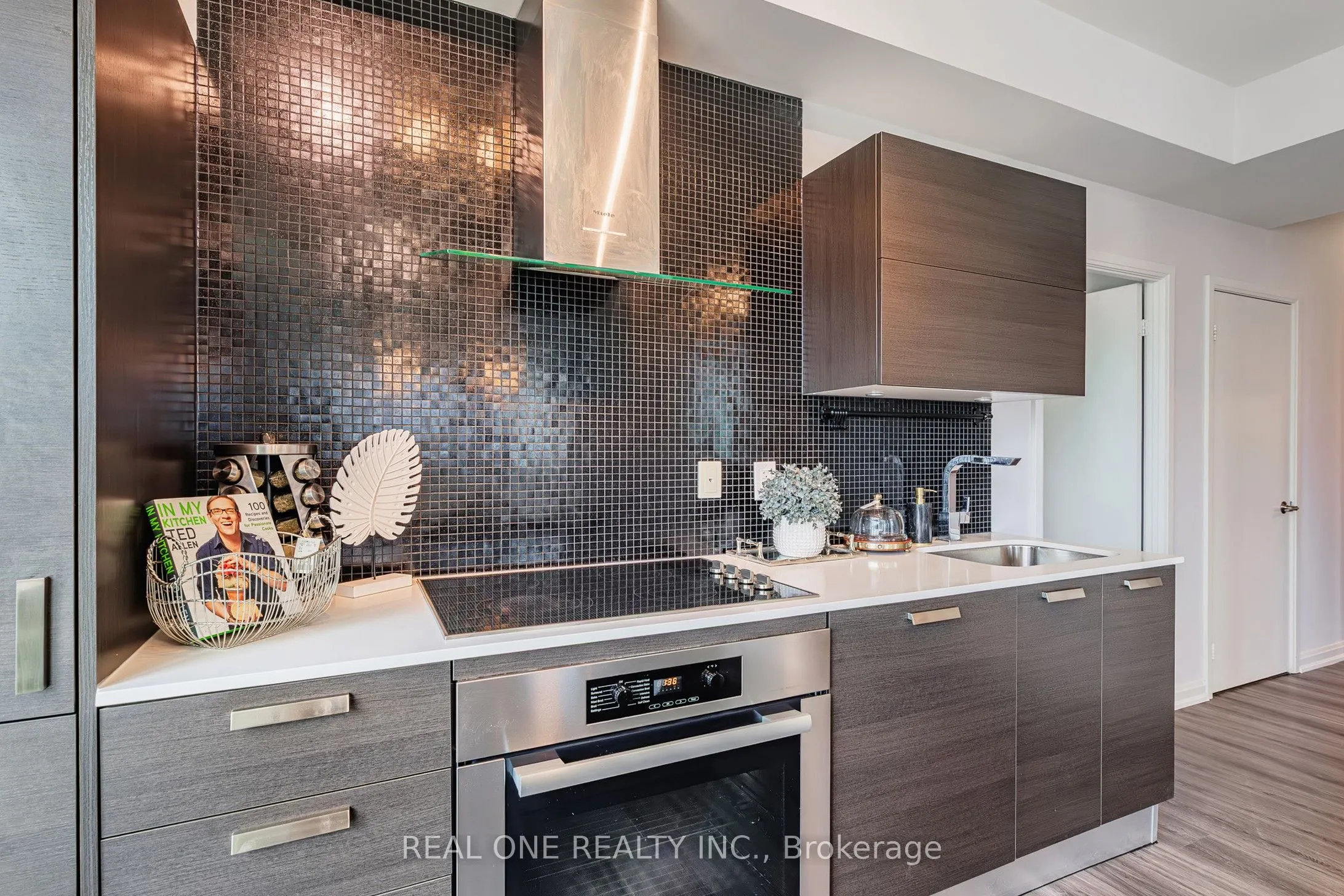 11 Bogert Avenue, #1508