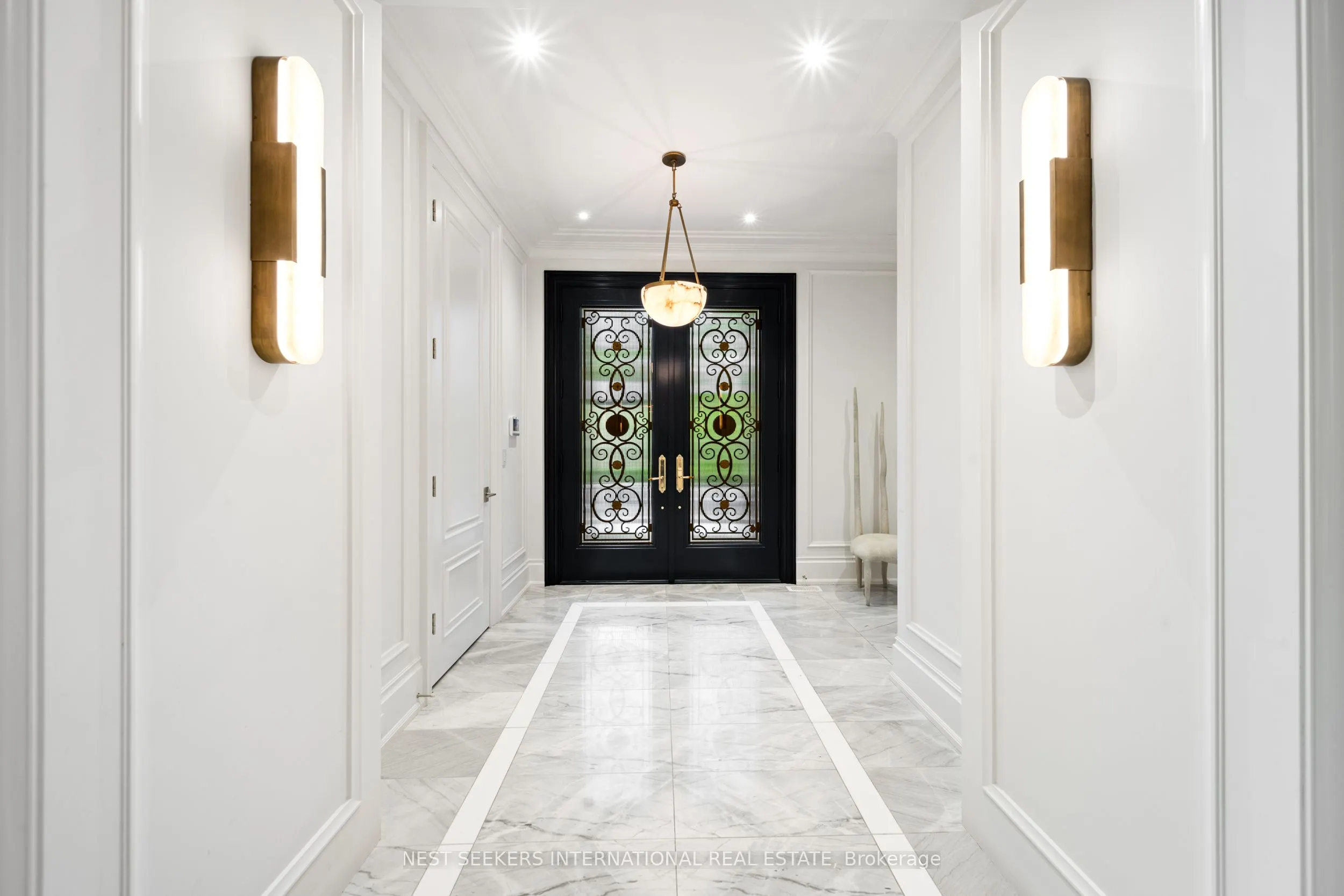 100 Ardwold Gate