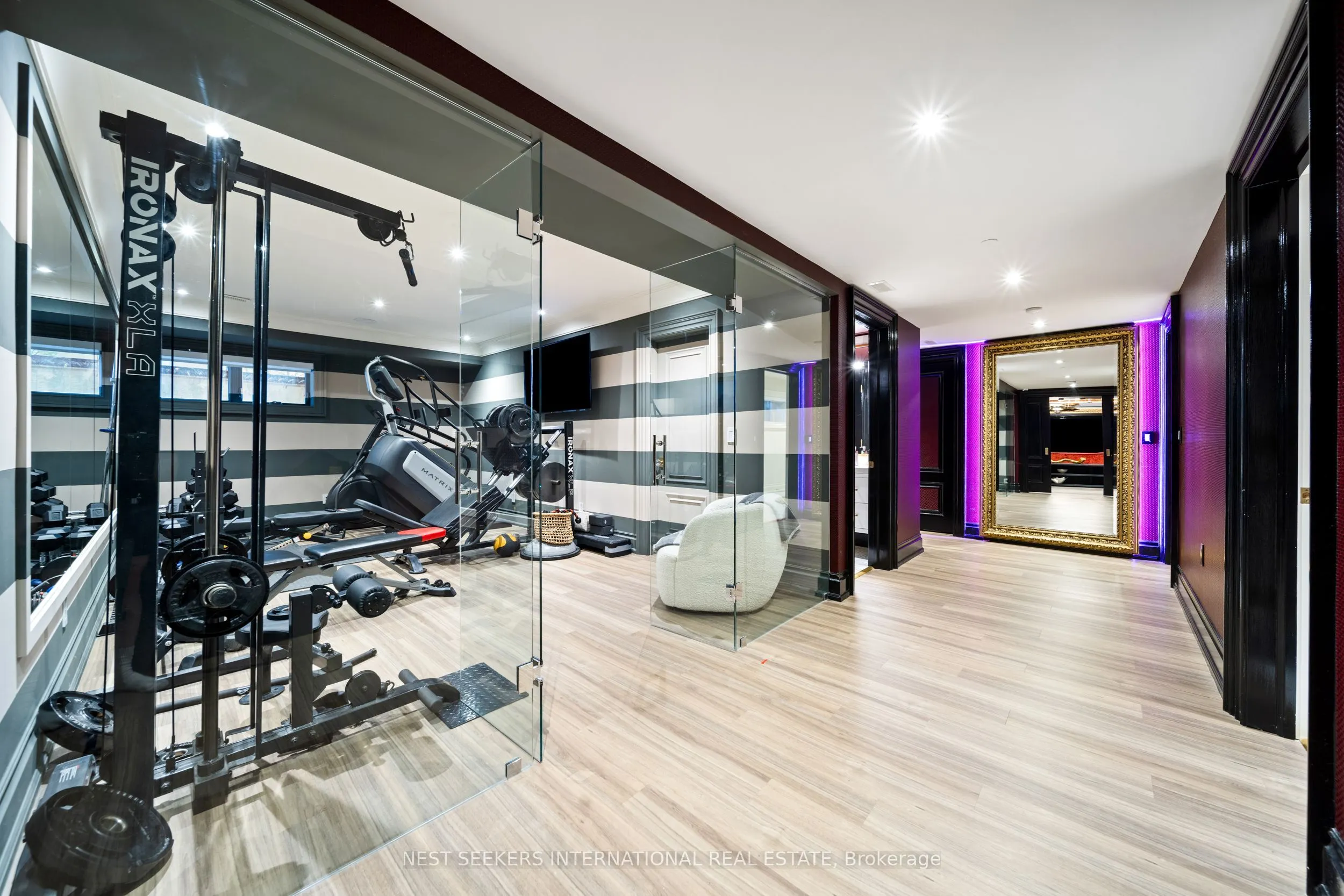100 Ardwold Gate