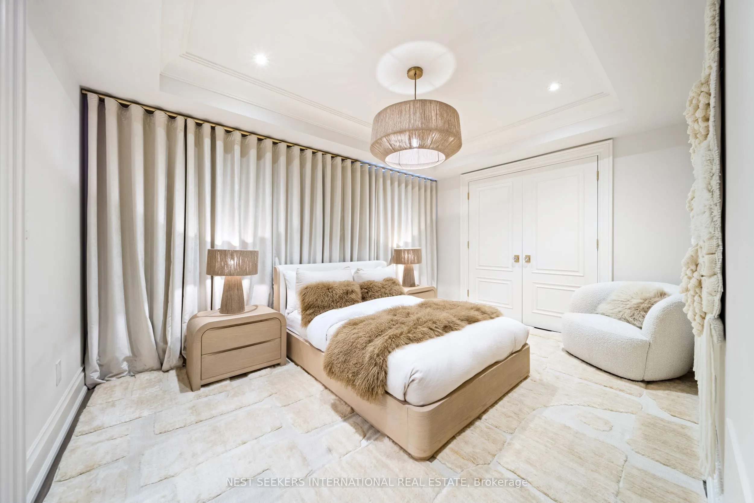 100 Ardwold Gate