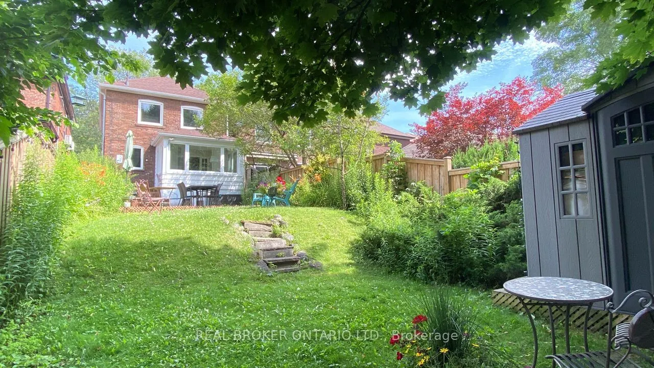 413 Roselawn Avenue