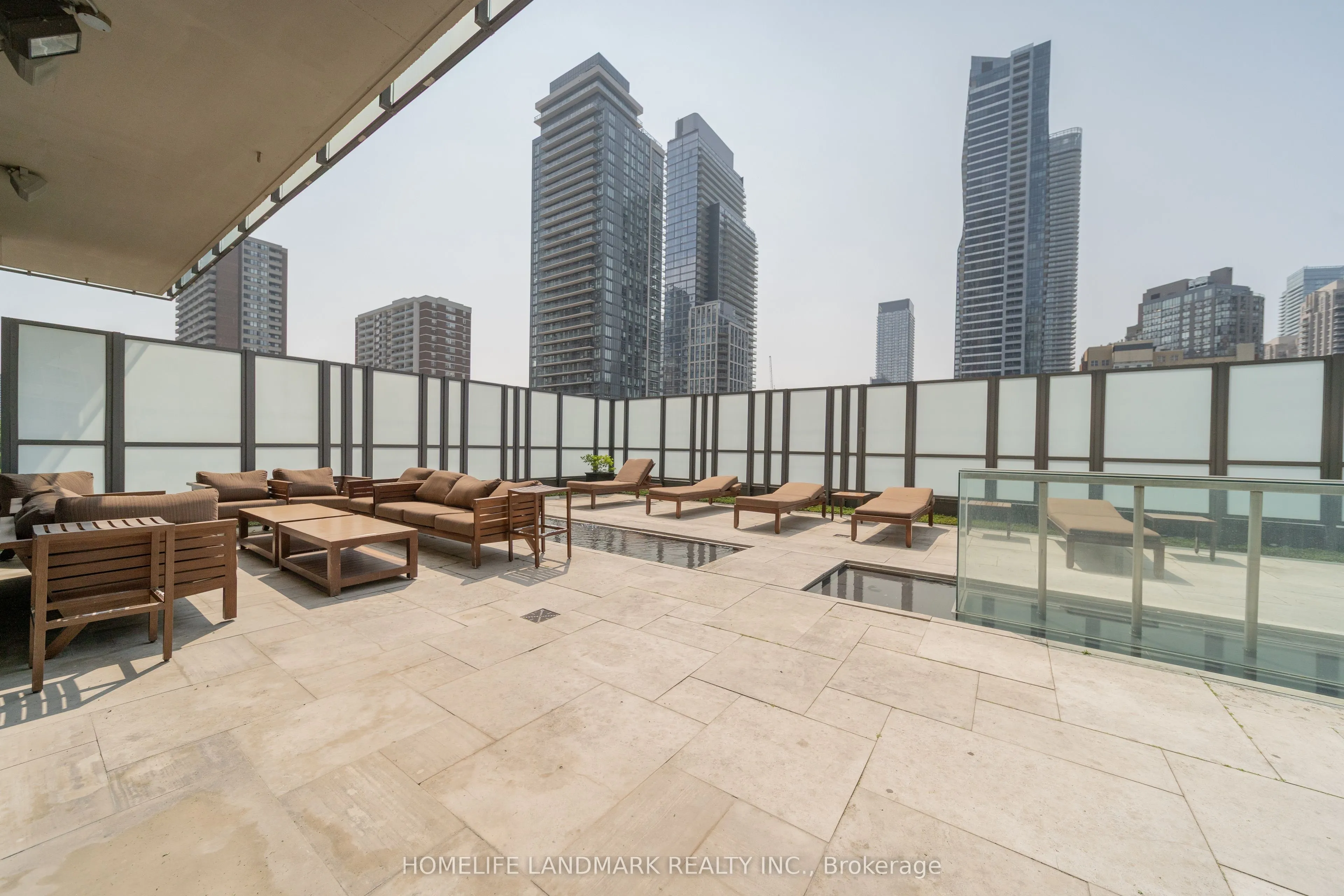 75 St Nicholas Street, #302