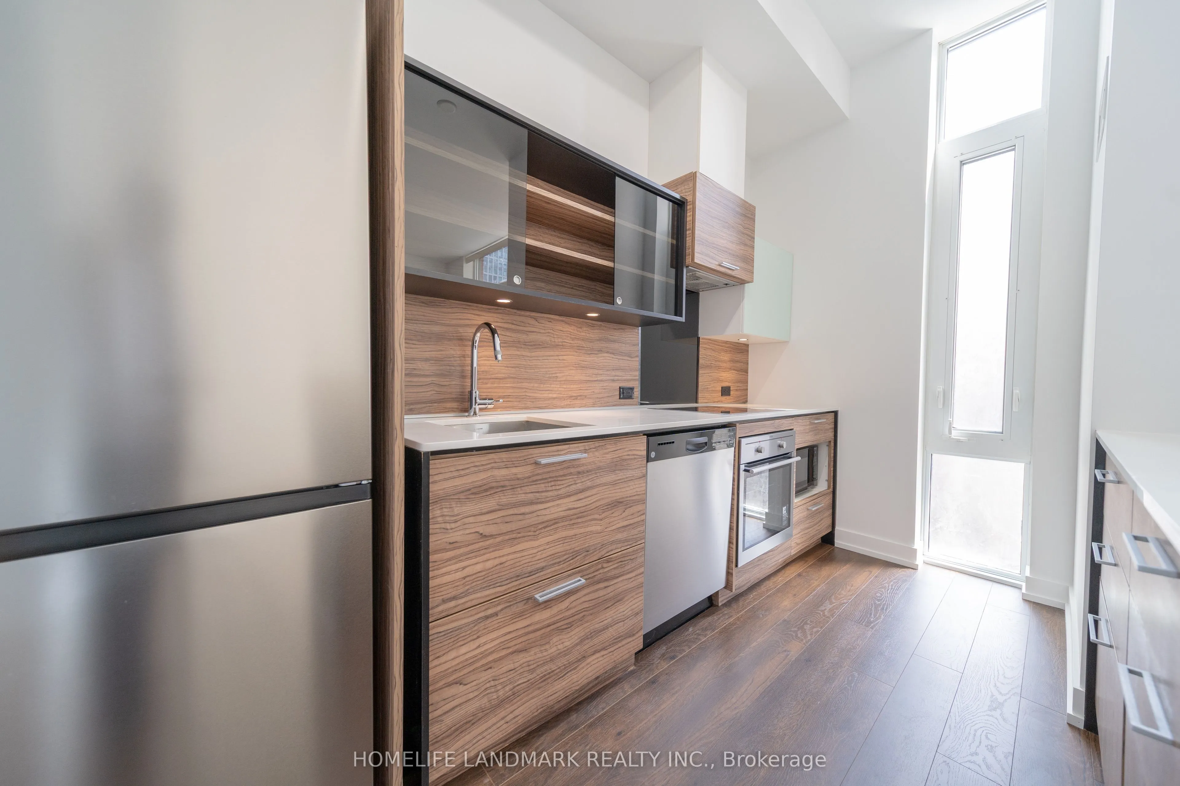 75 St Nicholas Street, #302