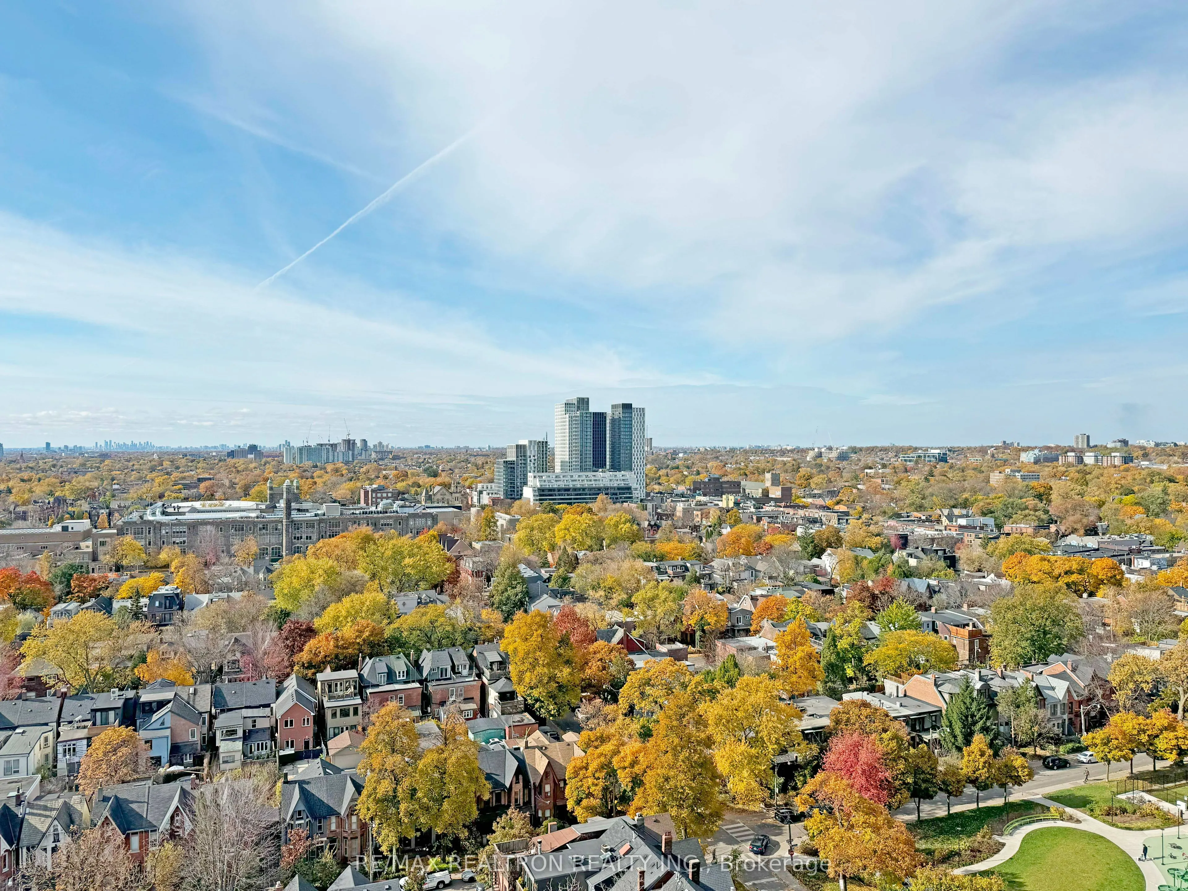 666 Spadina Avenue, #2001