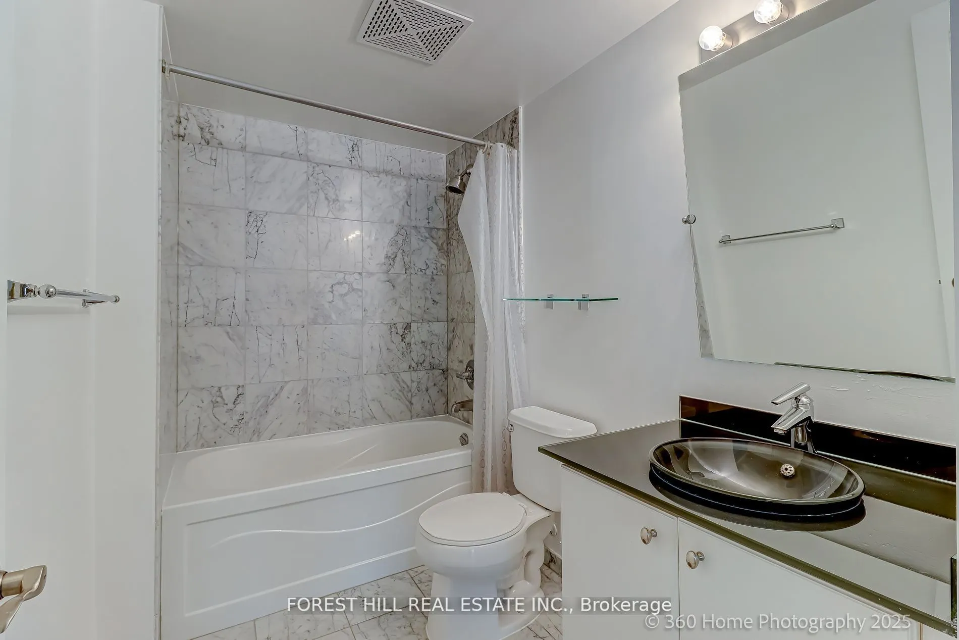 8 Scollard Street, #302