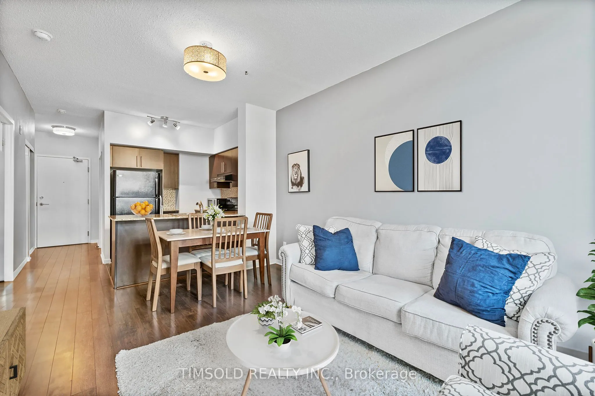 120 Dallimore Circle, #102