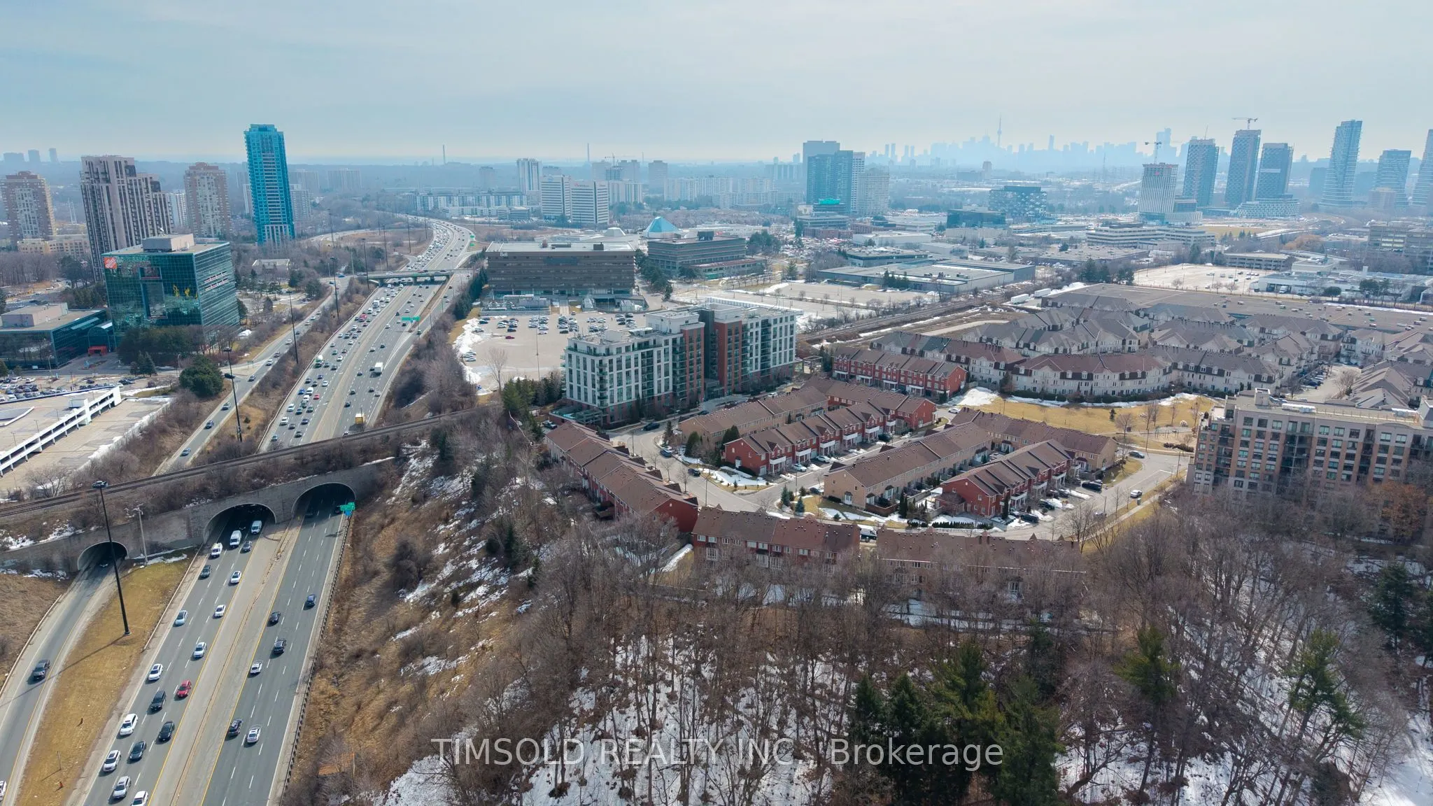 120 Dallimore Circle, #102