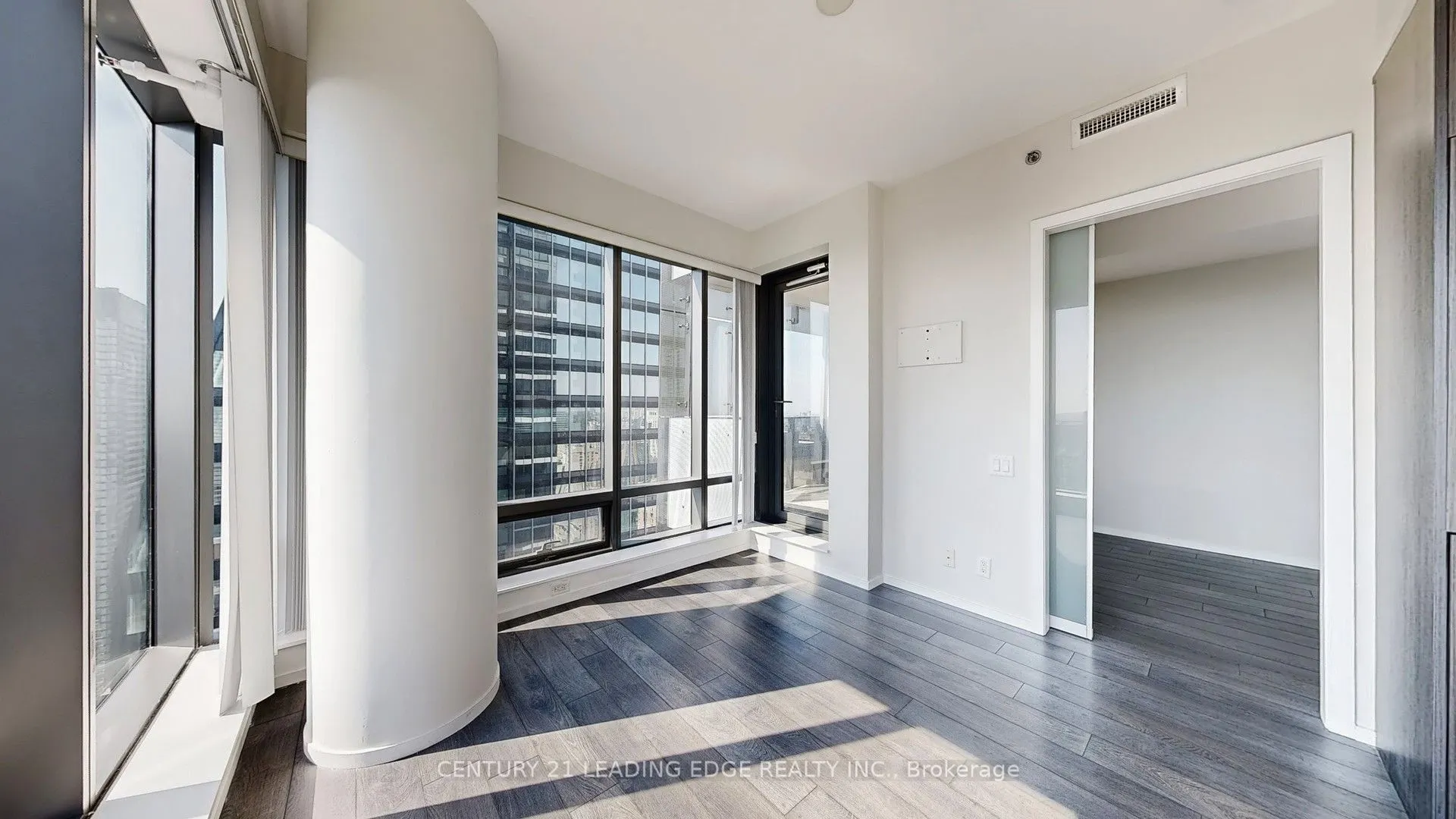 5 Joseph Street, #3902