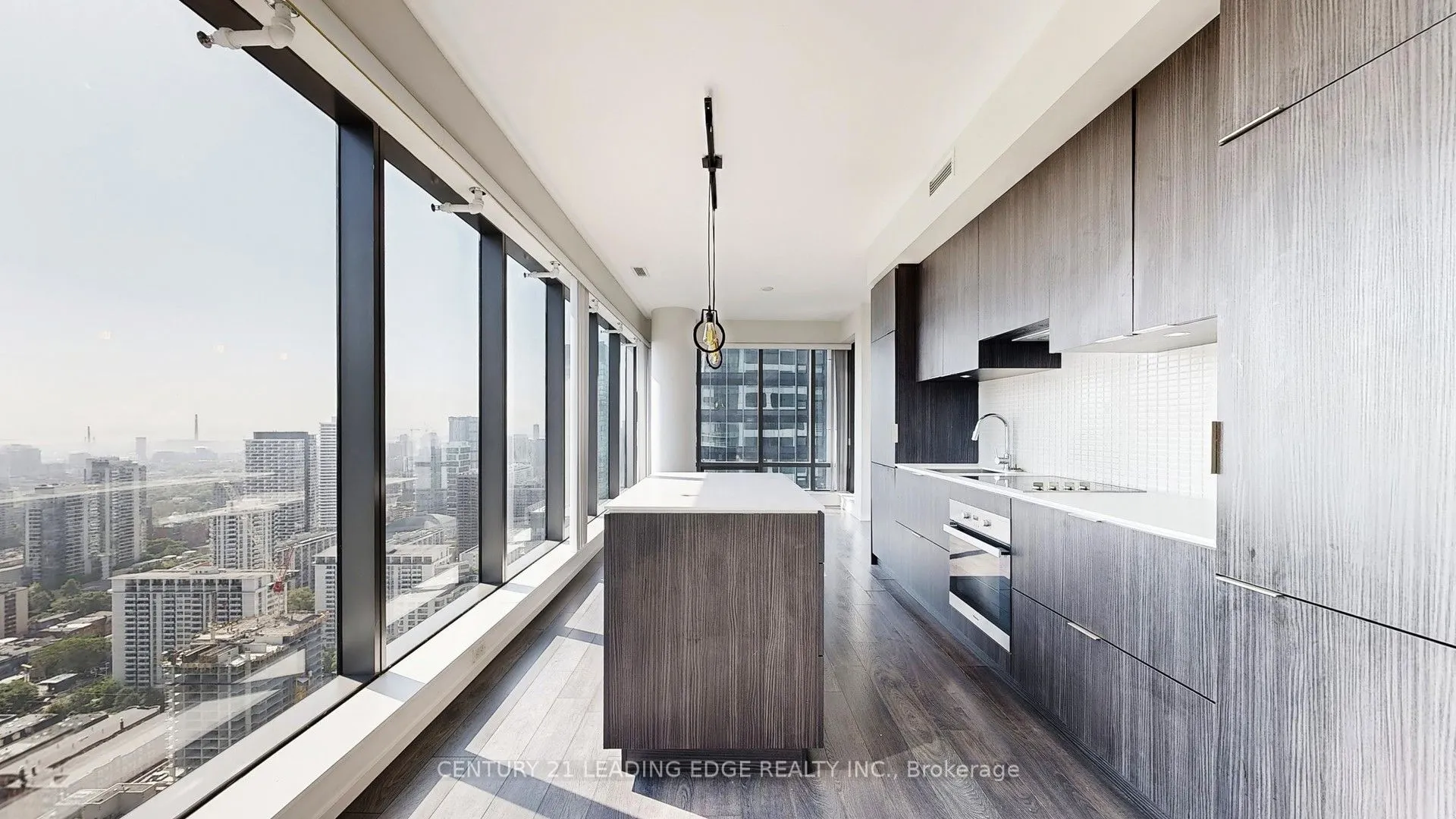5 Joseph Street, #3902