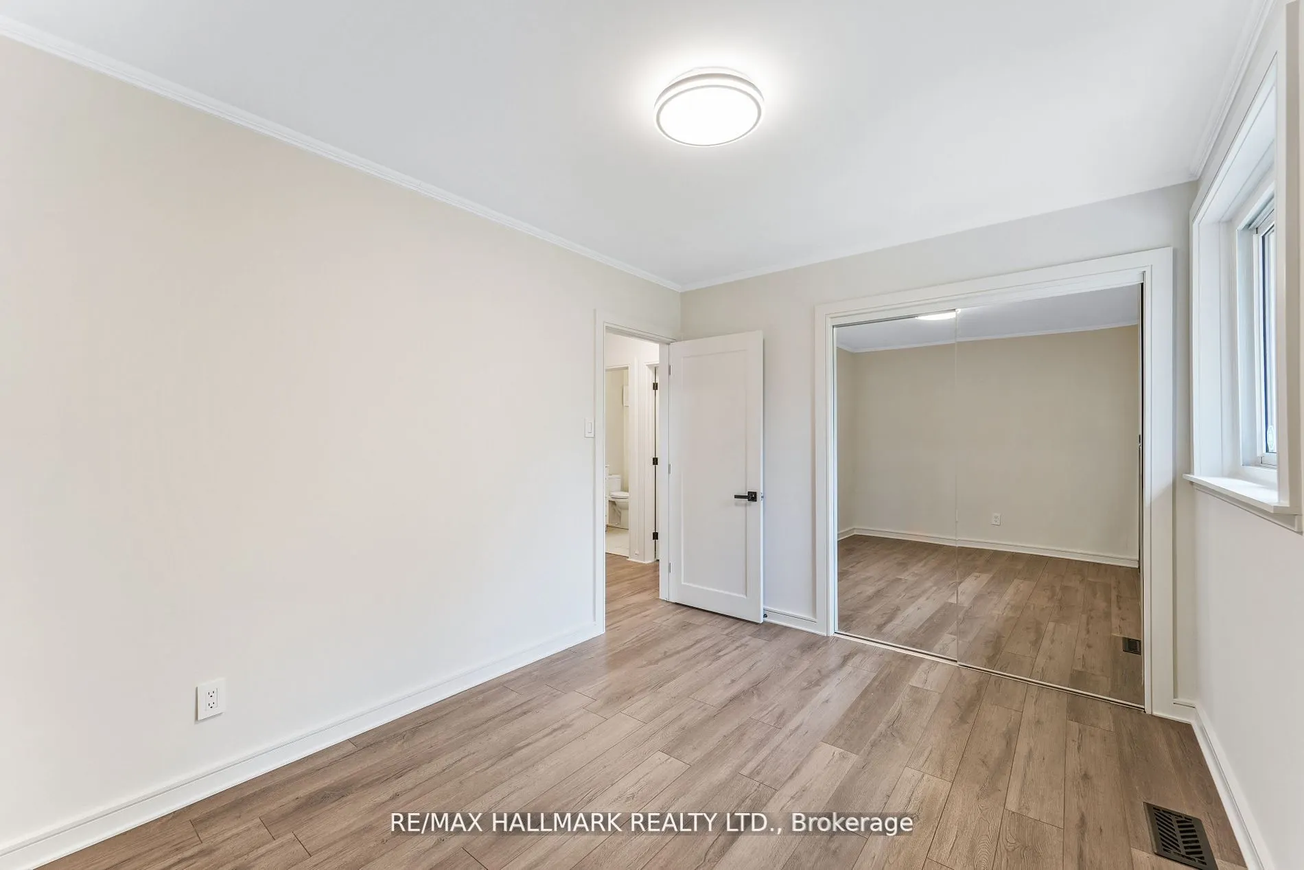52 Drysdale Crescent
